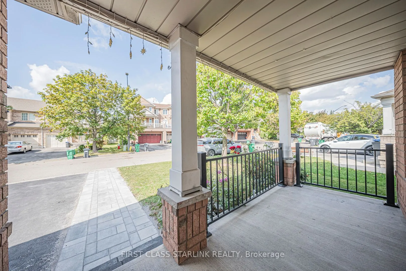 1452 Hemingford Lane