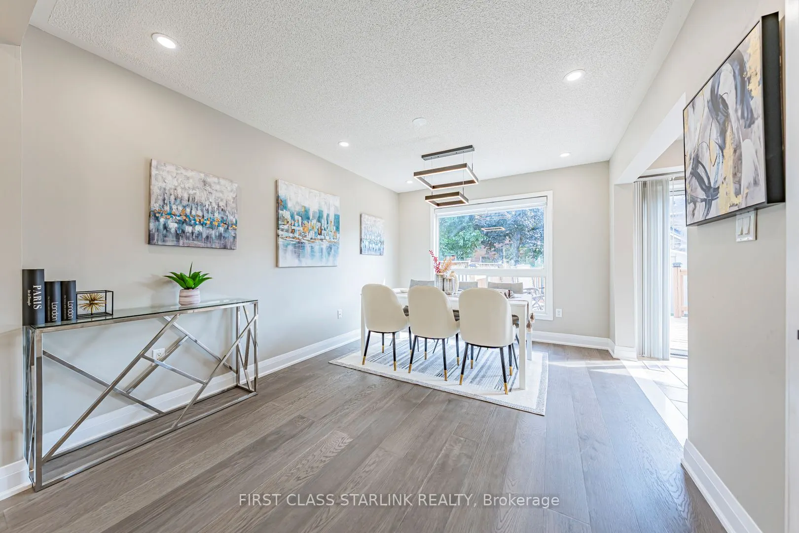 1452 Hemingford Lane