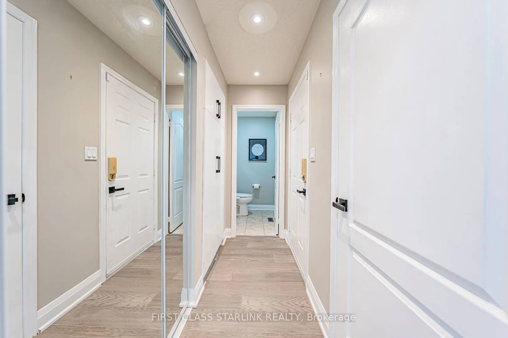 1452 Hemingford Lane