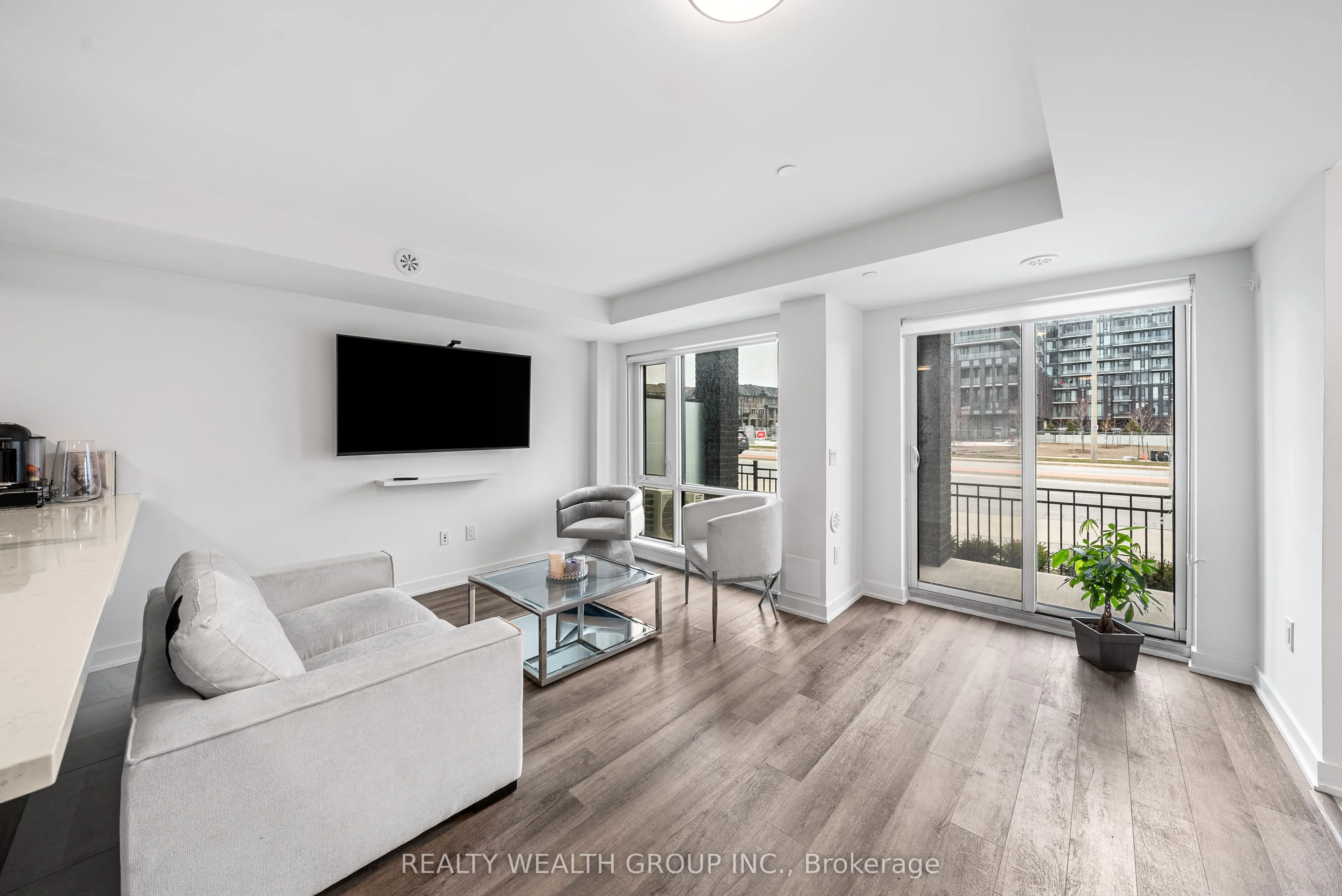 185 Veterans Drive, #11