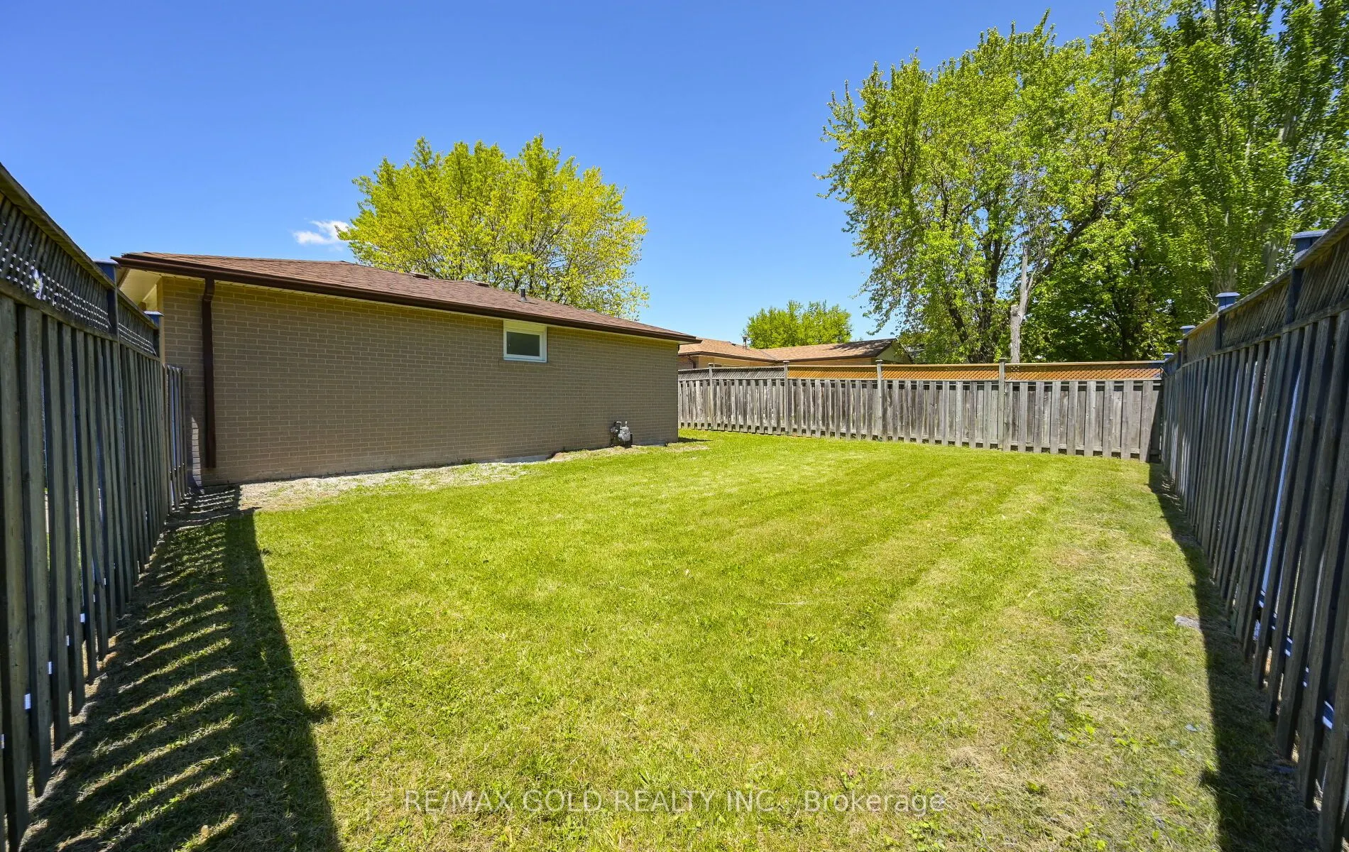 15 Flavian Crescent