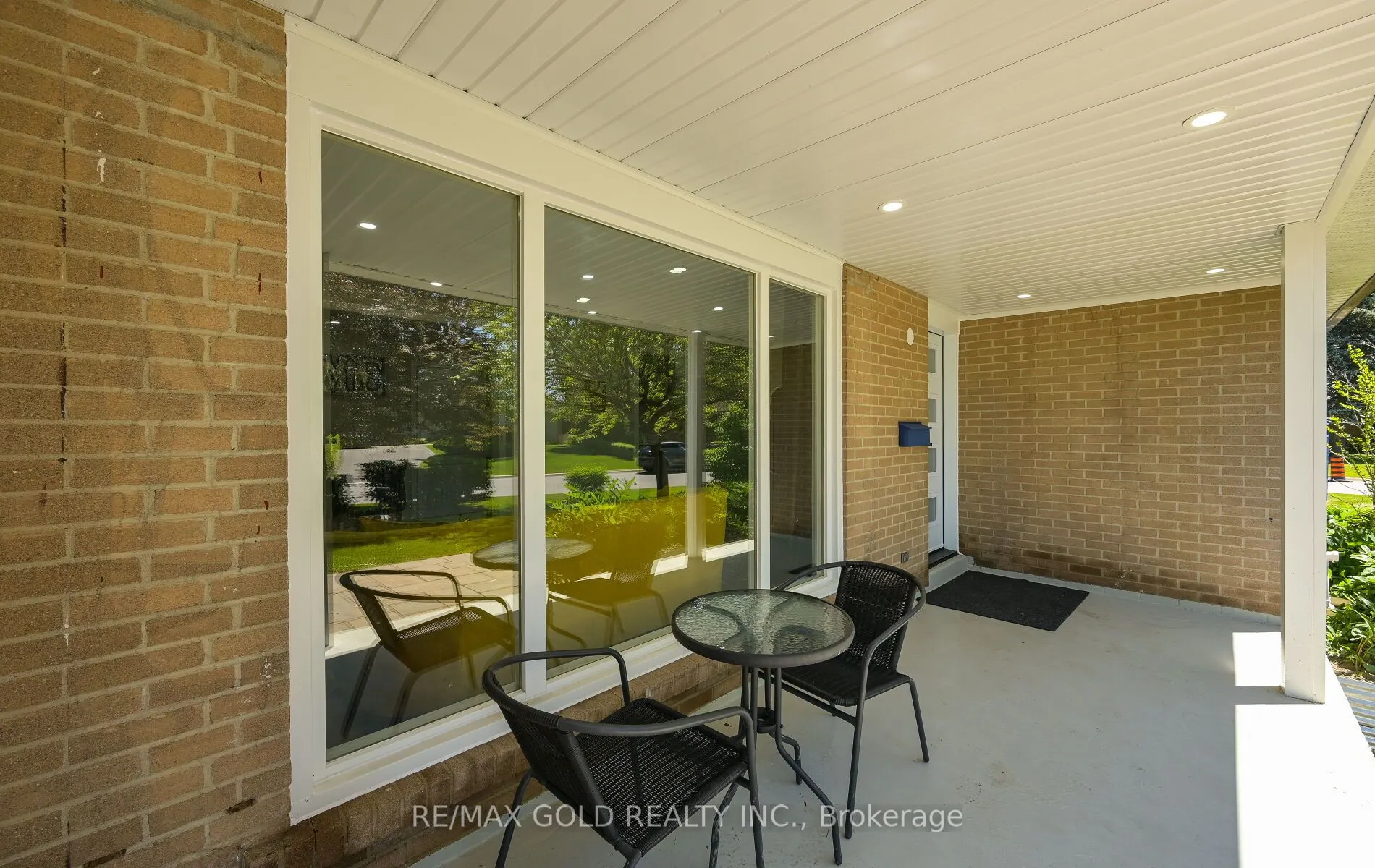 15 Flavian Crescent