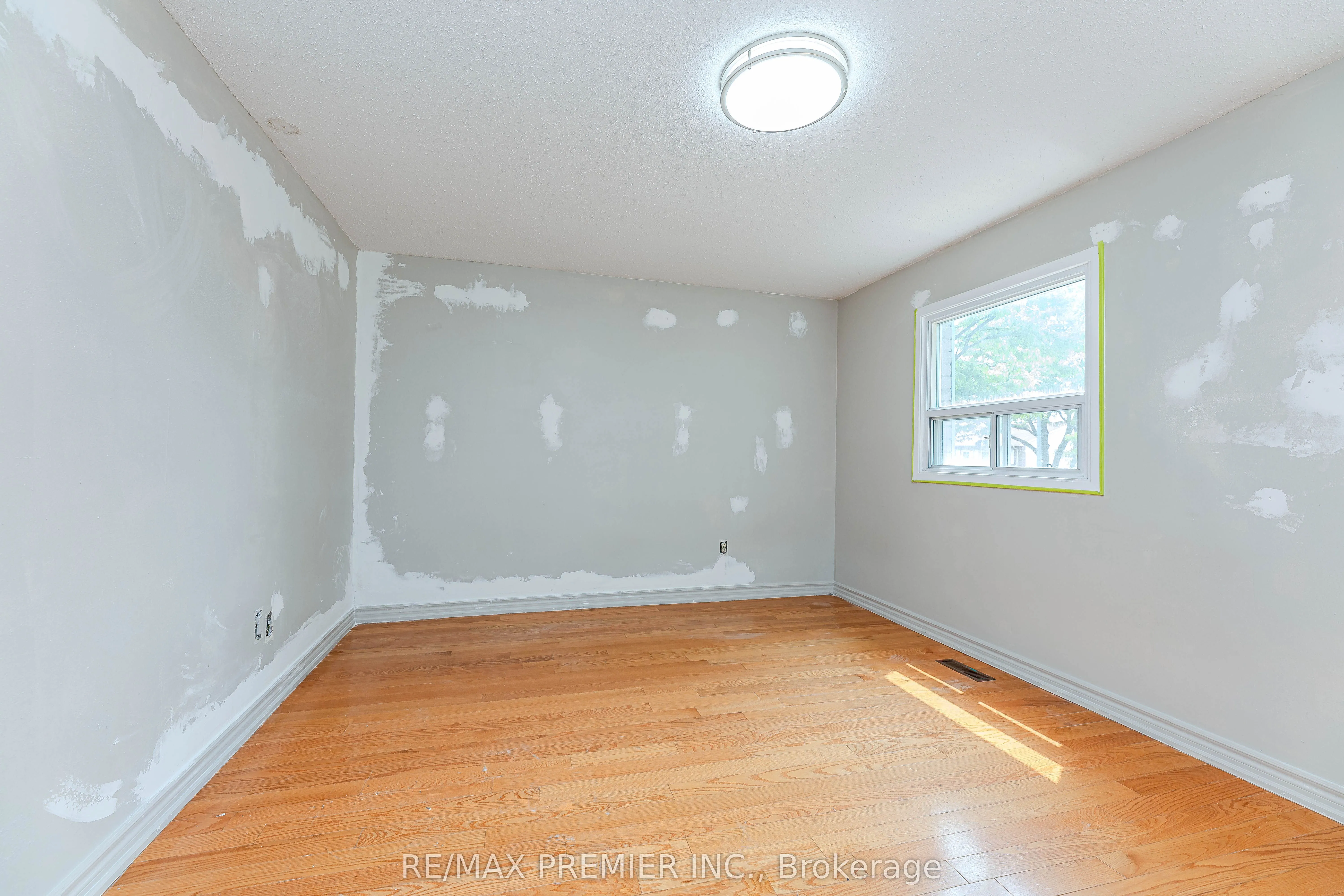 14 Shady Glen Road
