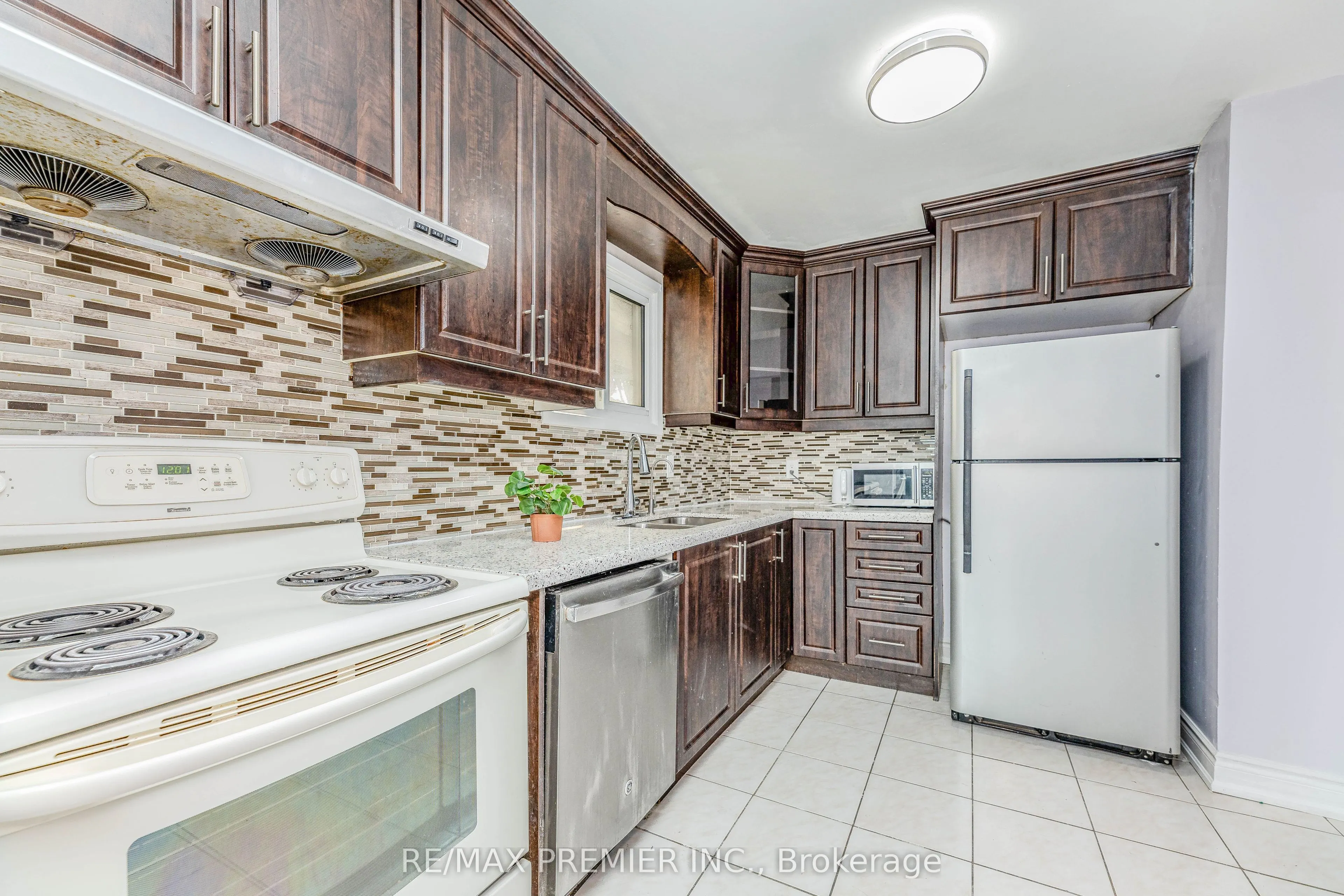 14 Shady Glen Road