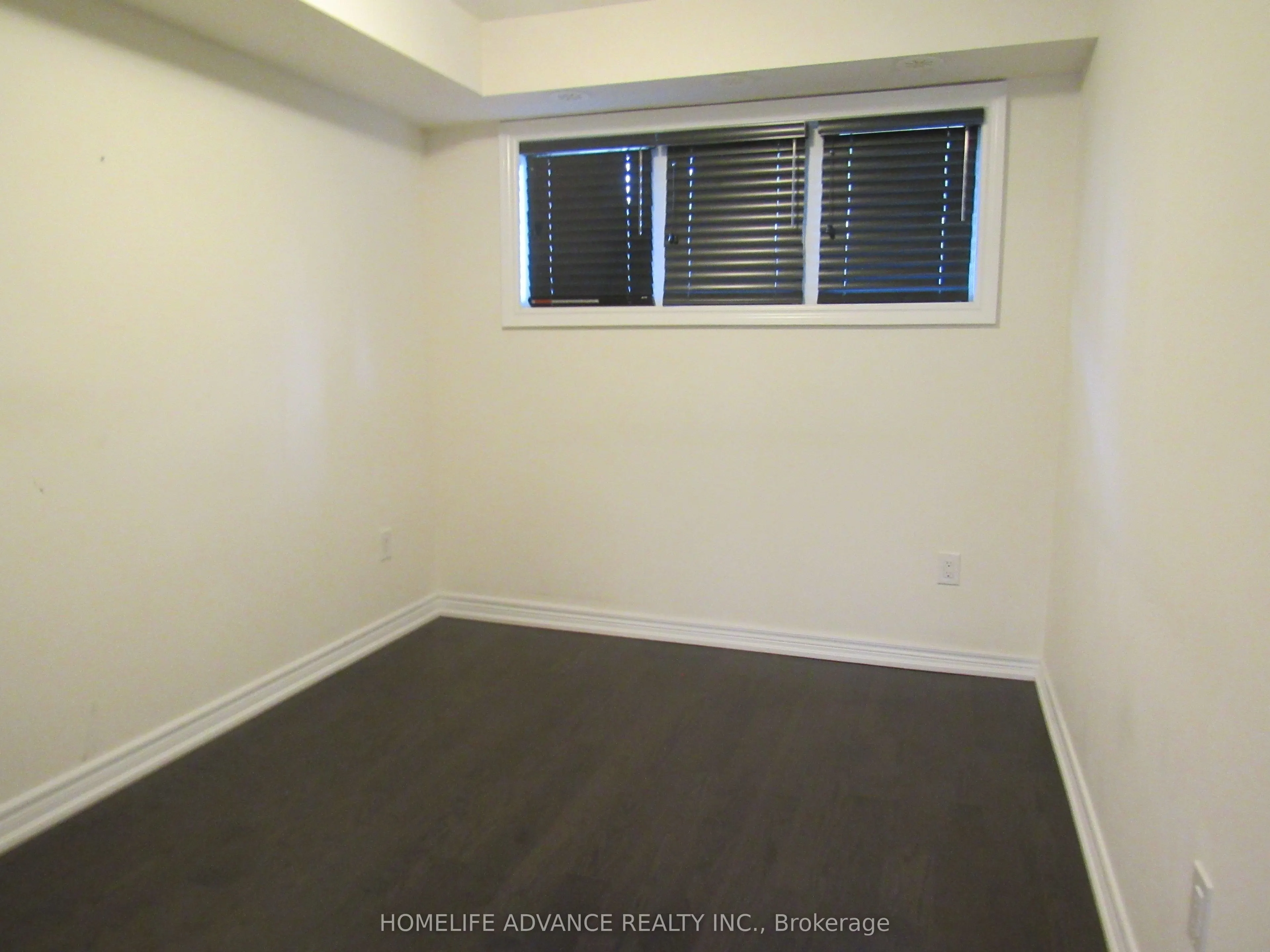 2335 Sheppard Avenue W, #1