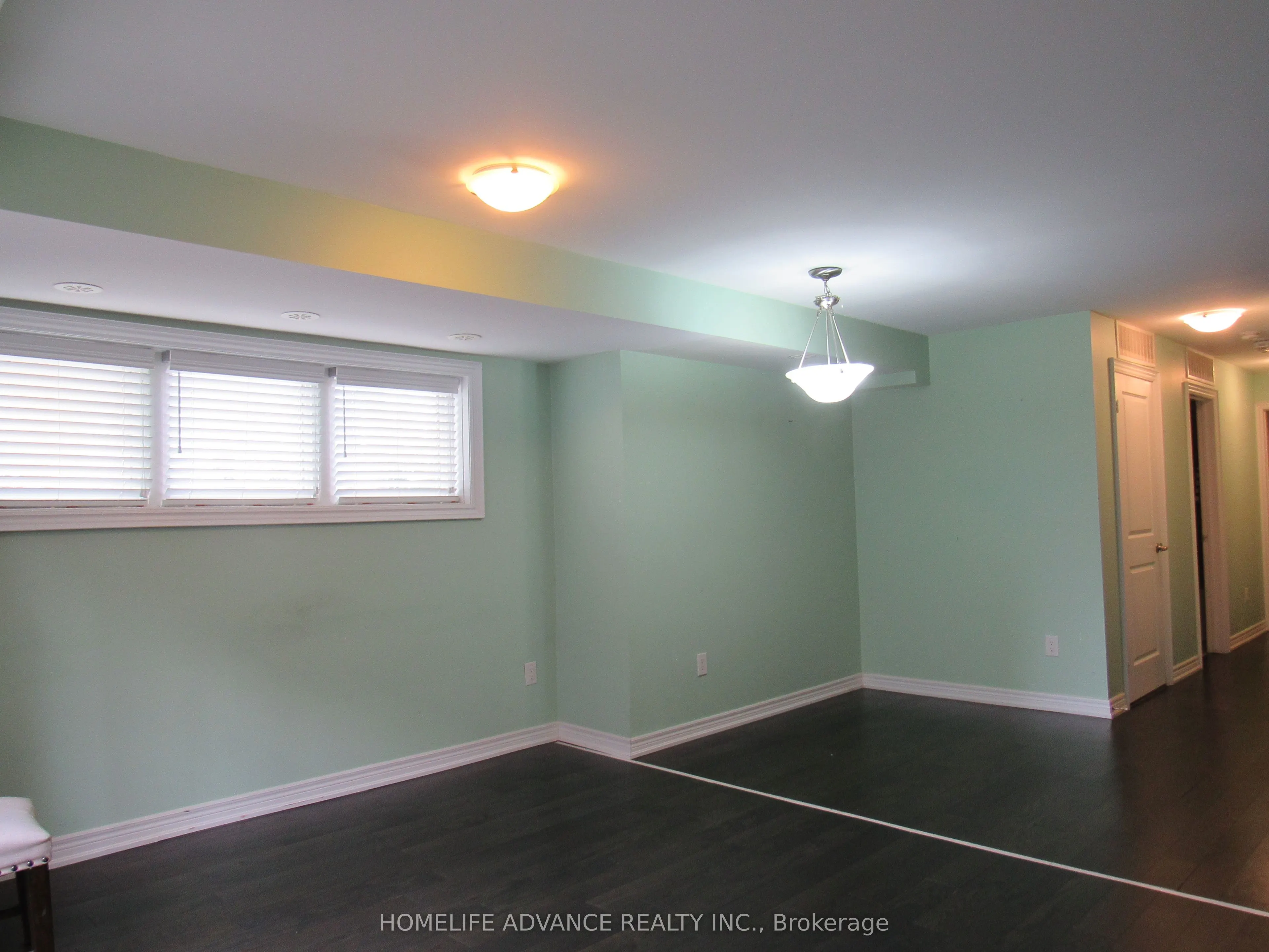 2335 Sheppard Avenue W, #1