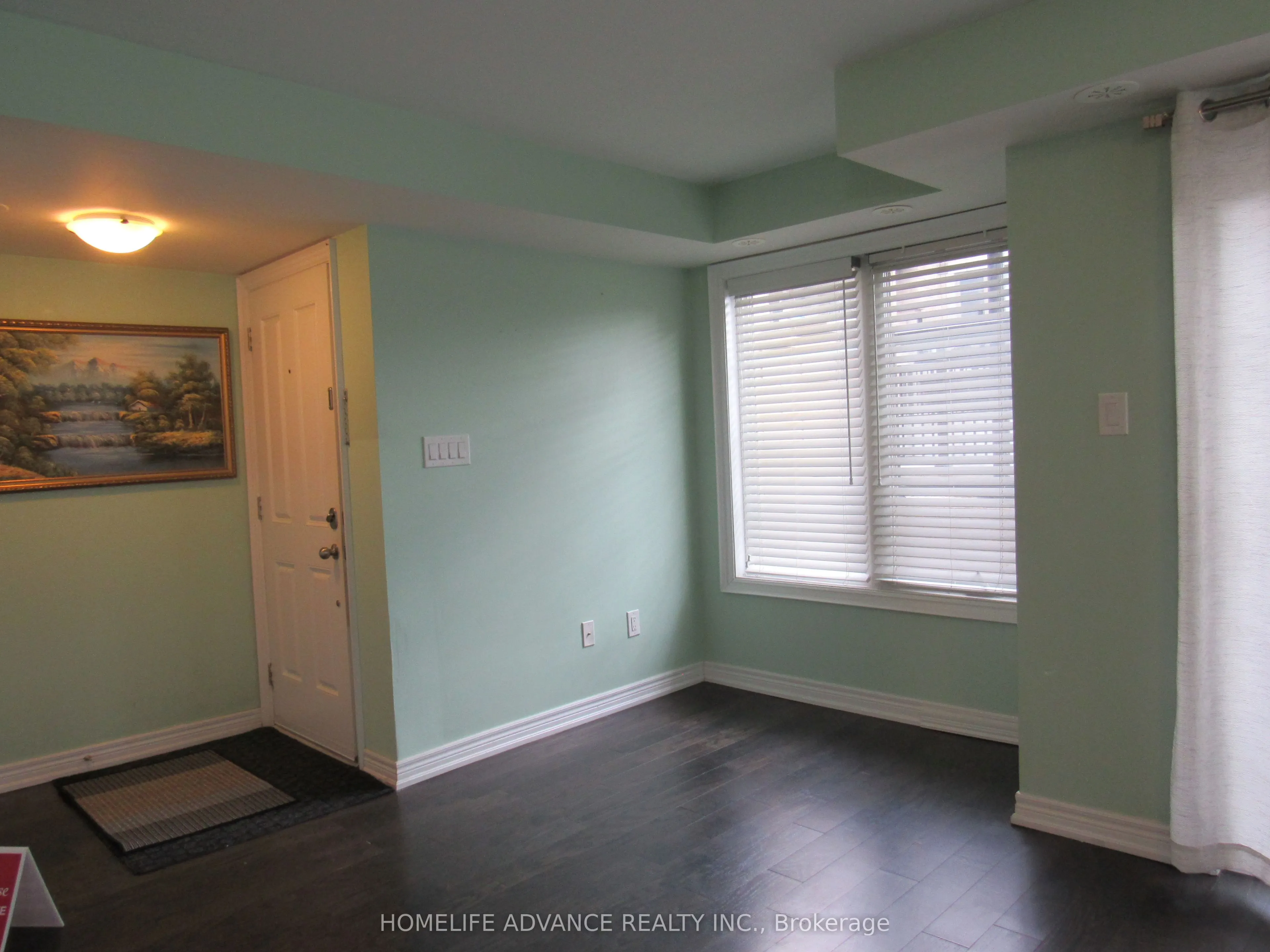 2335 Sheppard Avenue W, #1