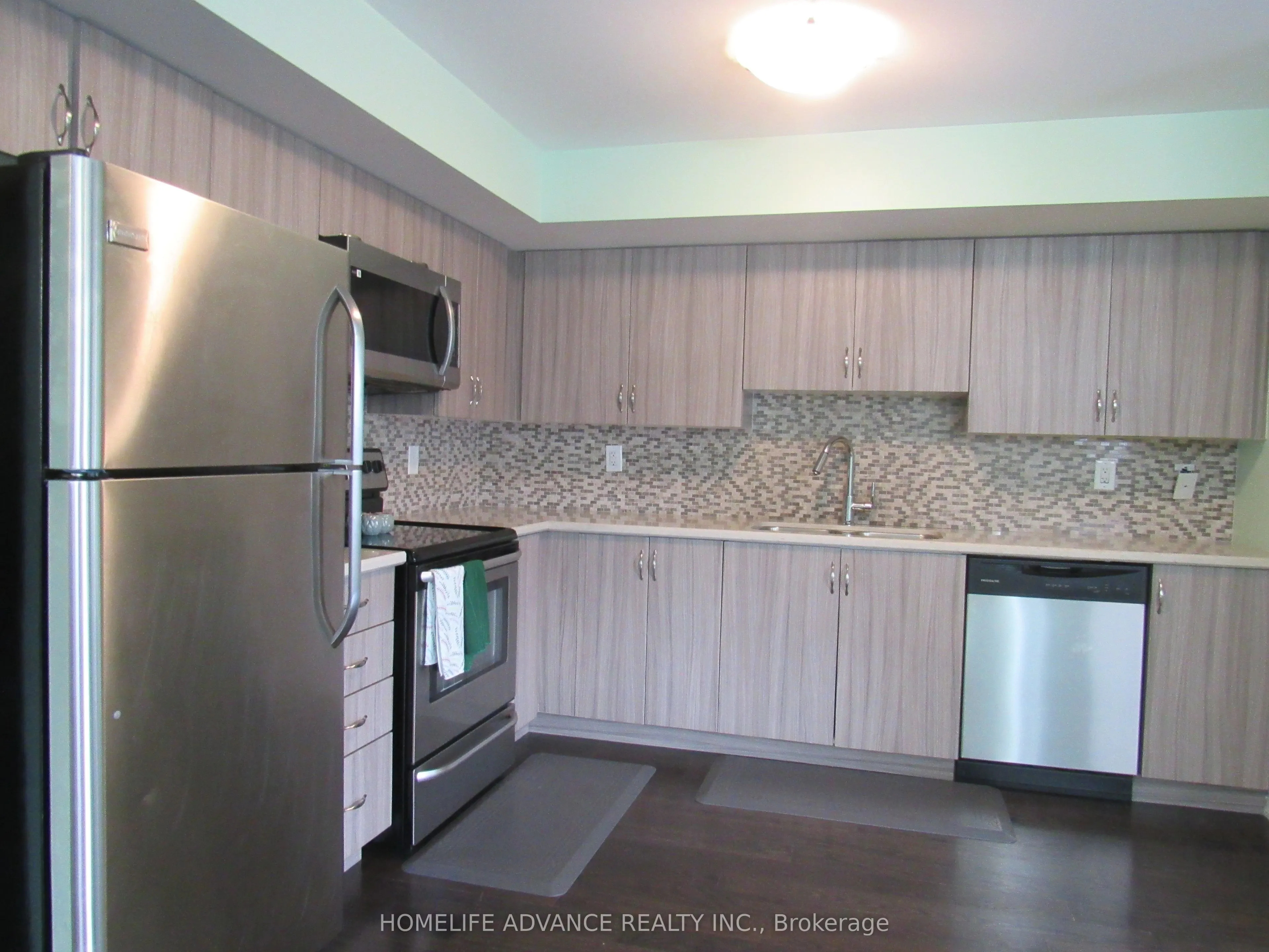 2335 Sheppard Avenue W, #1