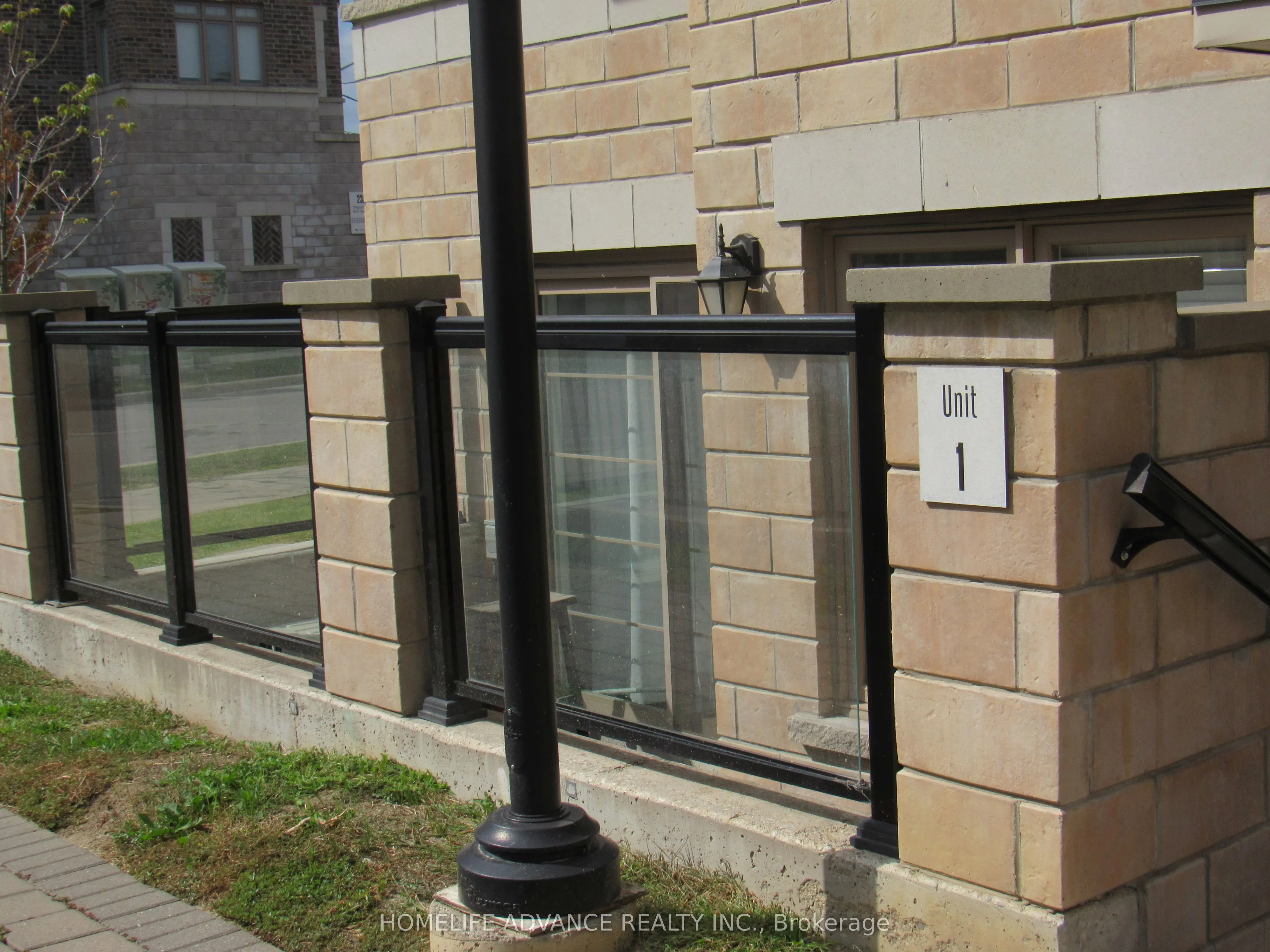 2335 Sheppard Avenue W, #1