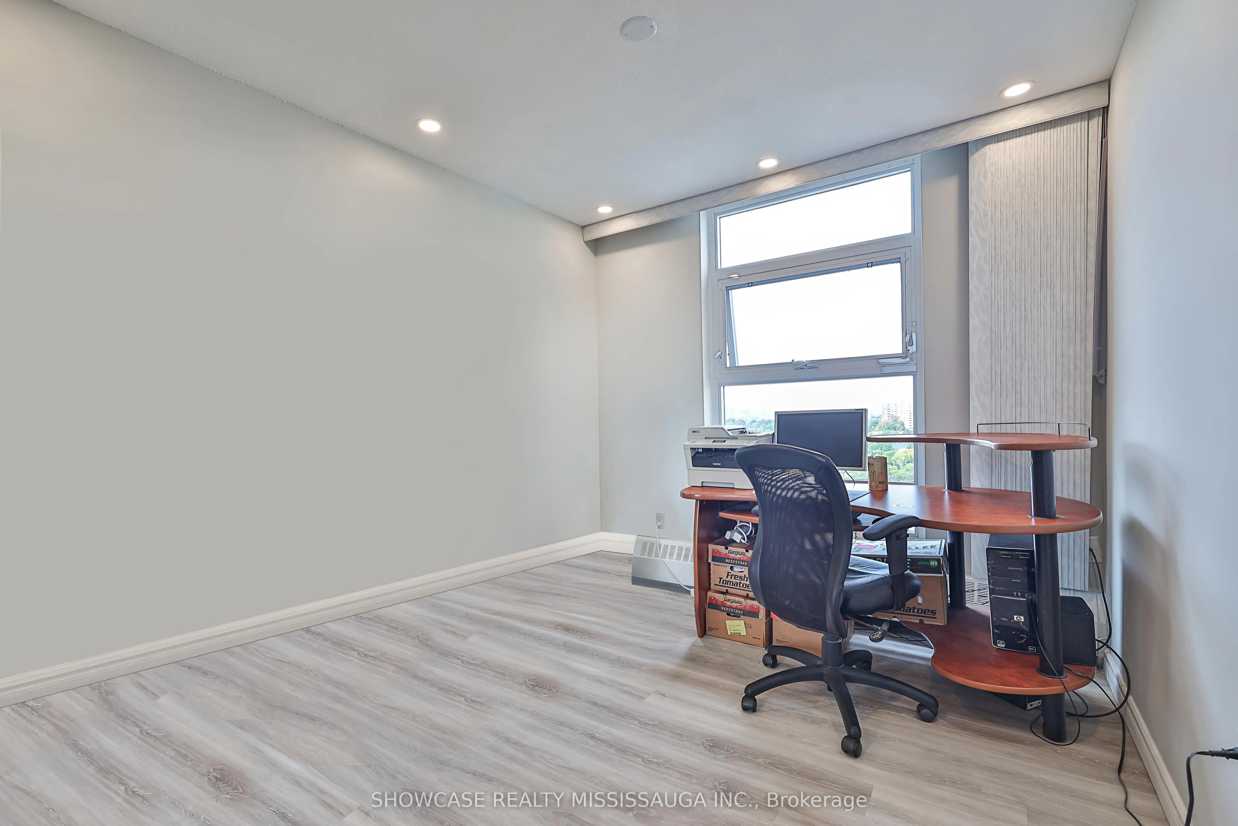 345 Driftwood Avenue, #1208
