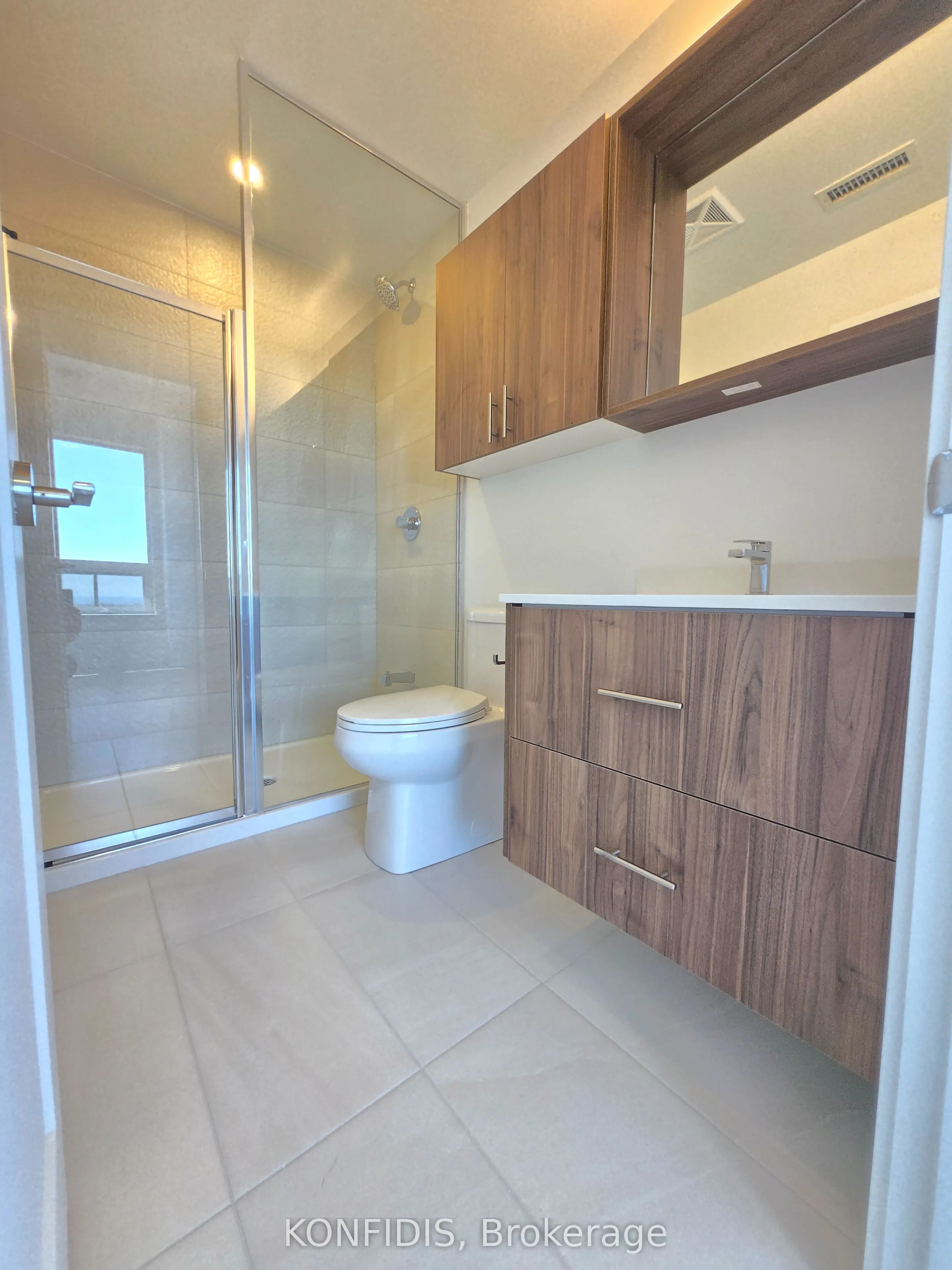 5105 Hurontario Street, #3002