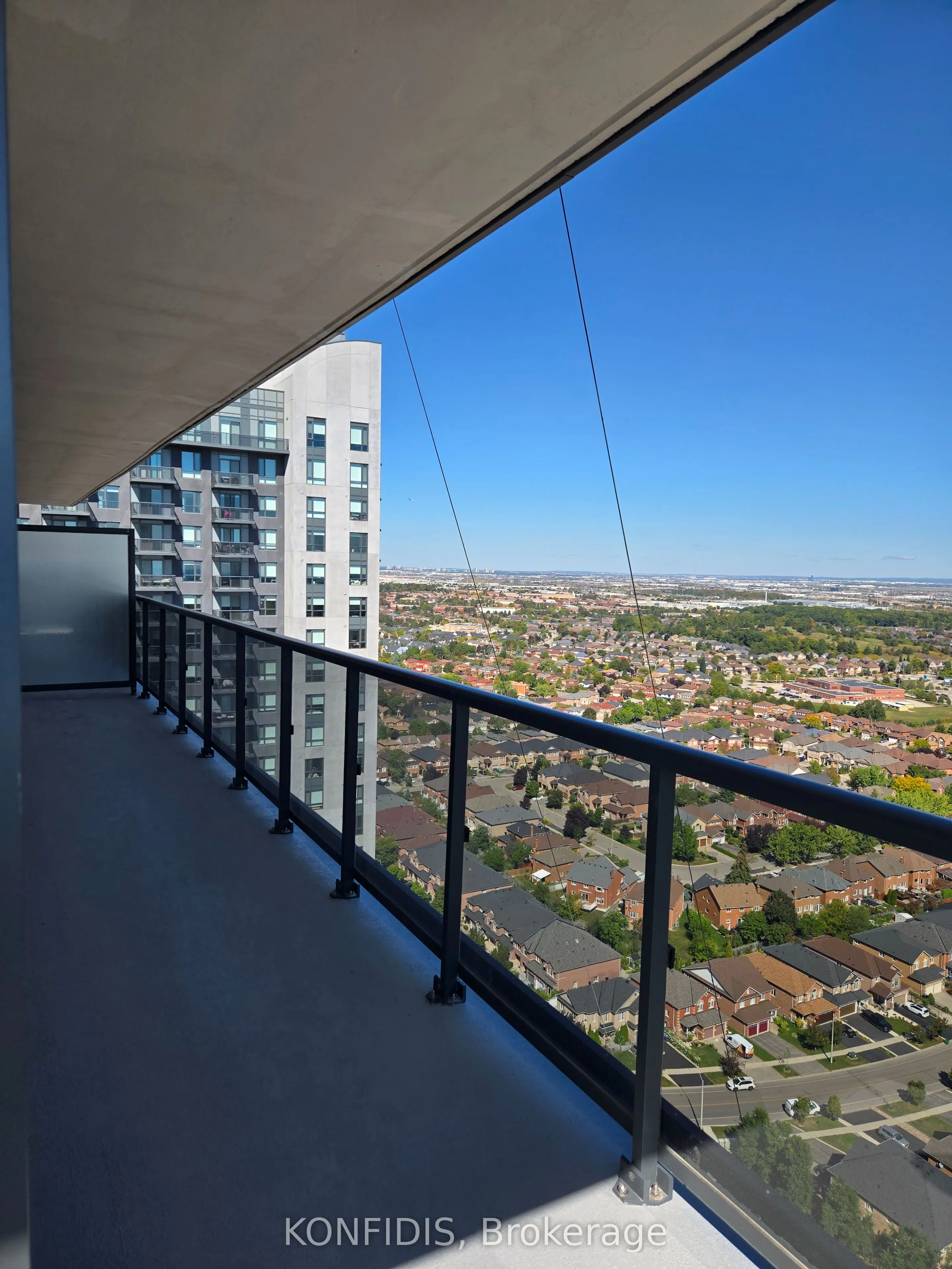 5105 Hurontario Street, #3002