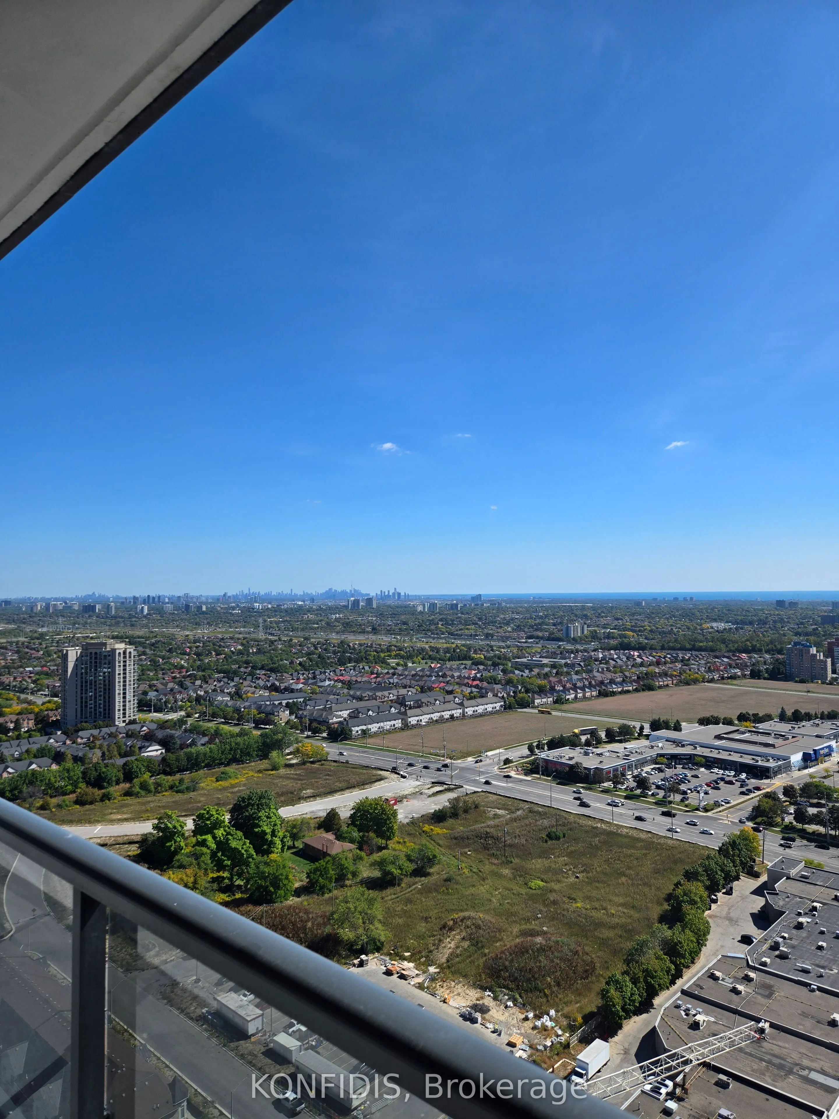 5105 Hurontario Street, #3002