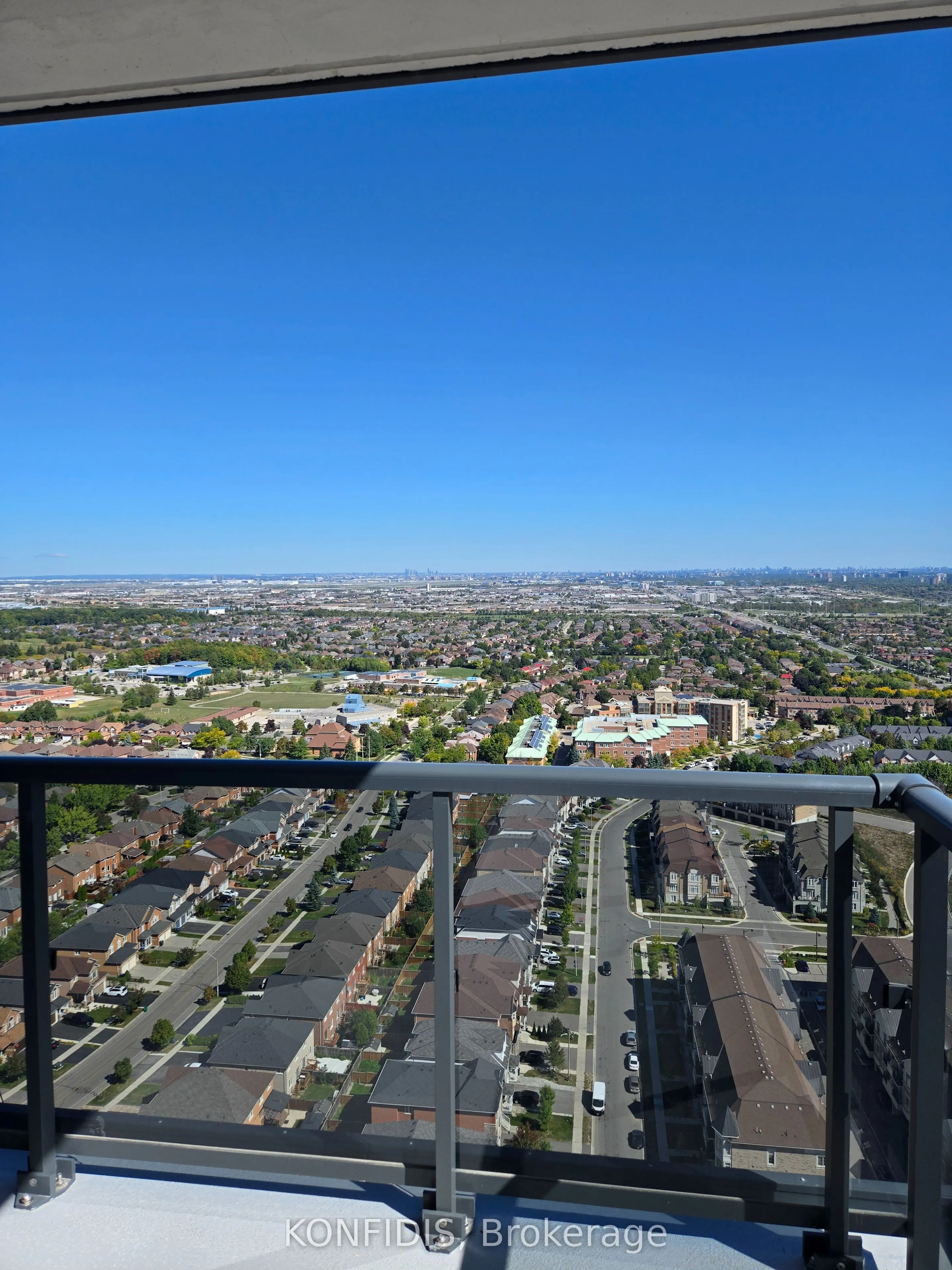 5105 Hurontario Street, #3002