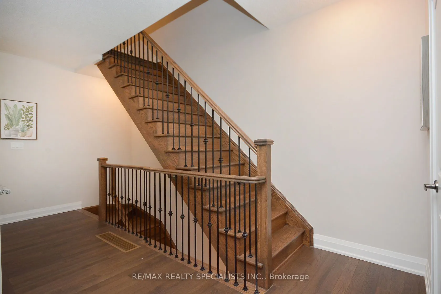 2456 Belt Lane