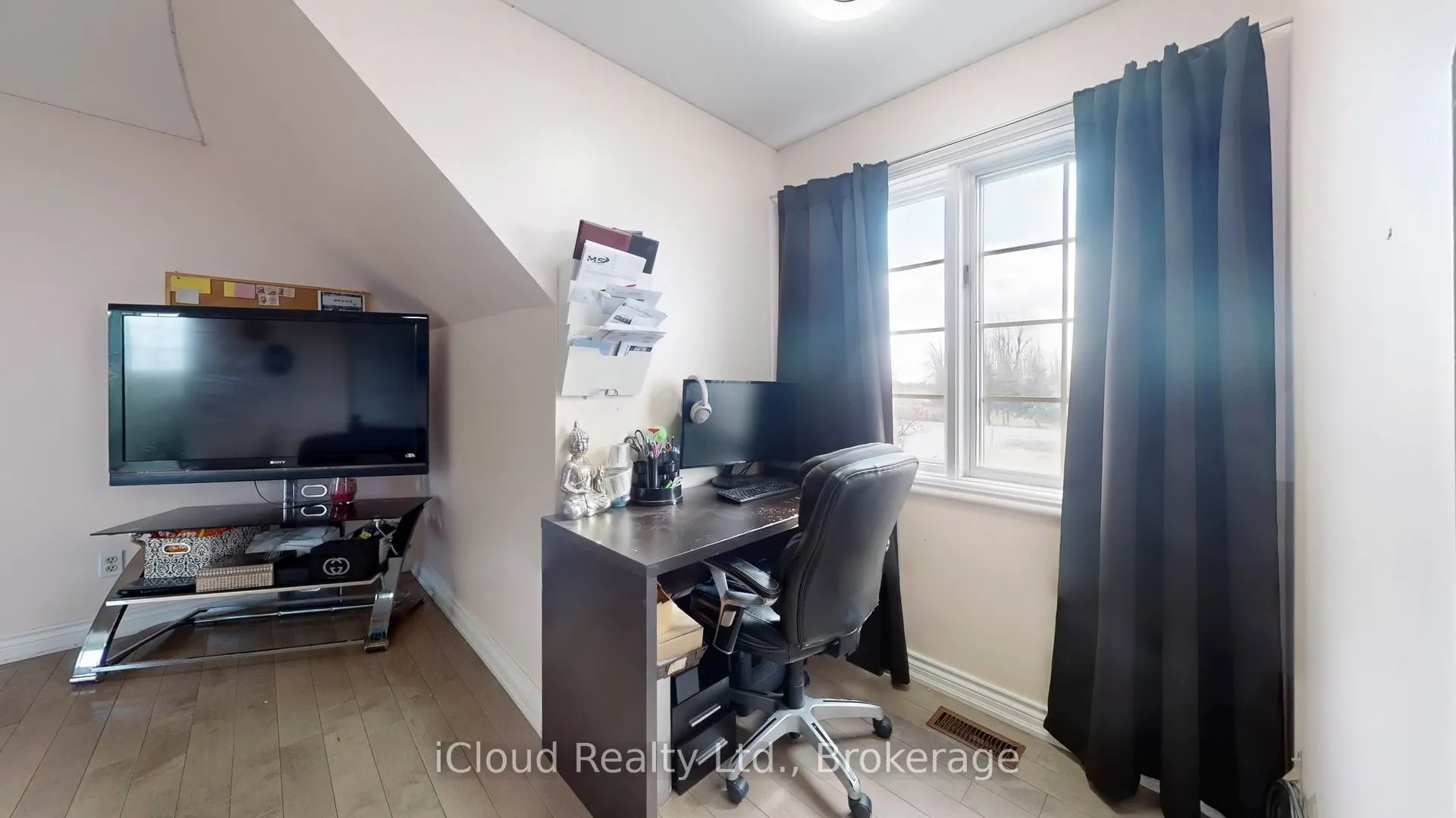 12191 Mississauga Road W