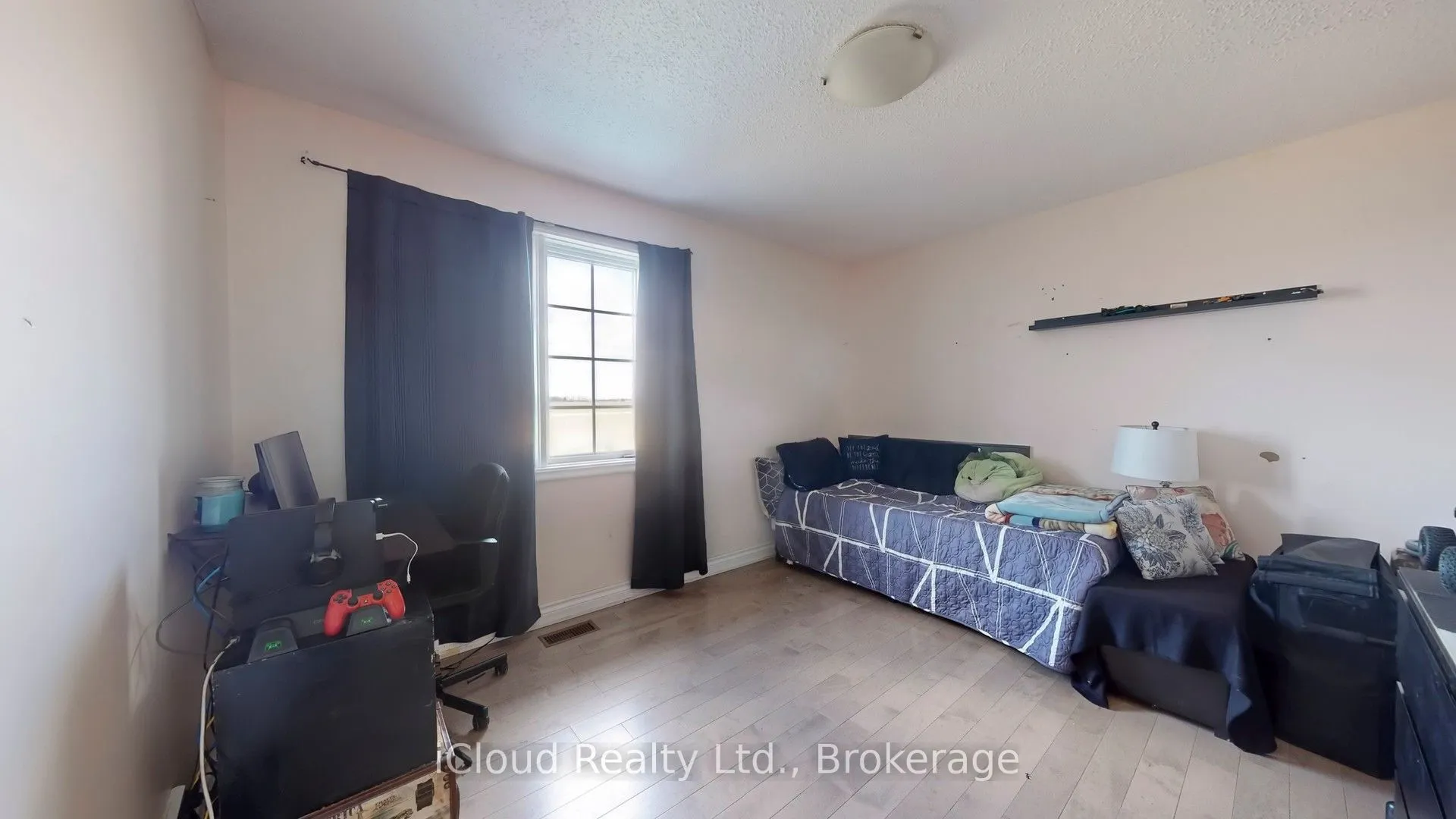 12191 Mississauga Road W