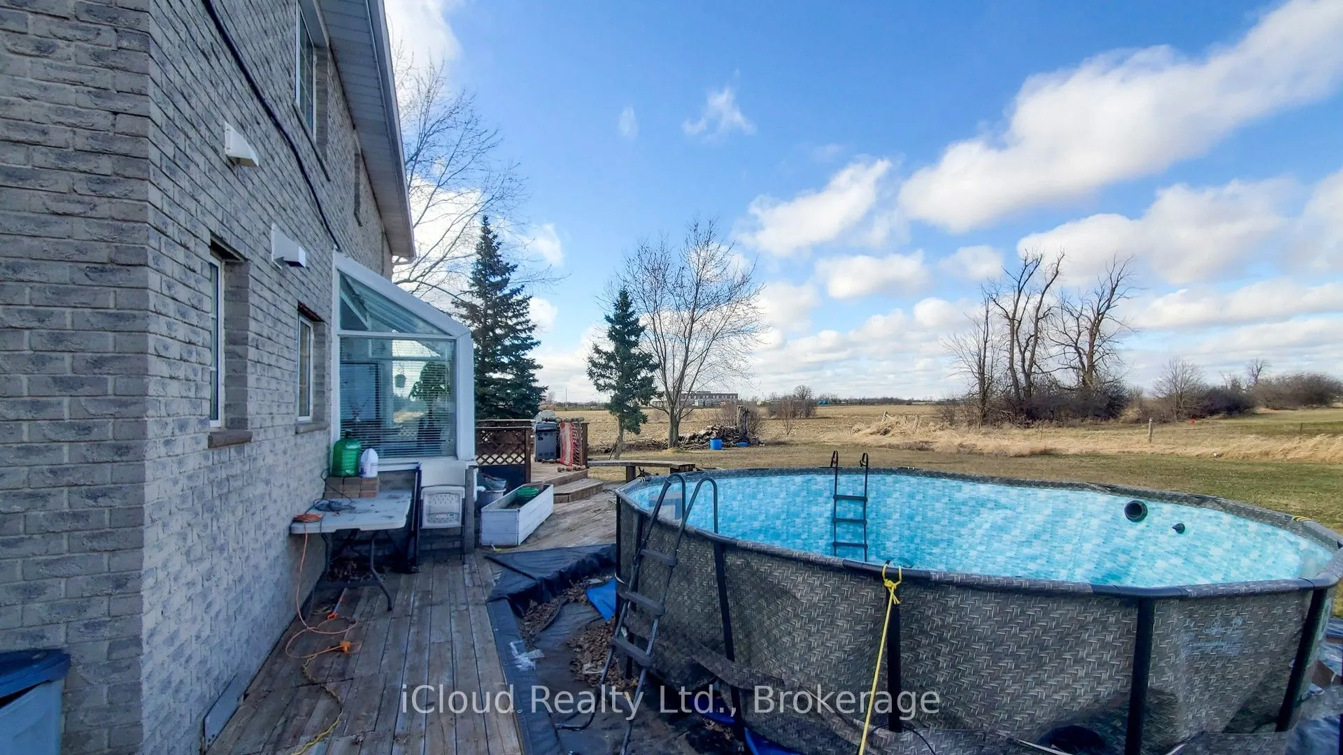 12191 Mississauga Road W