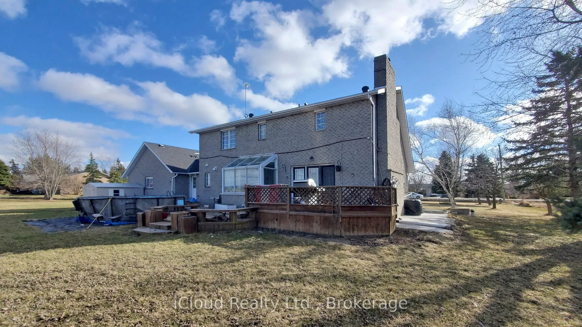 12191 Mississauga Road W