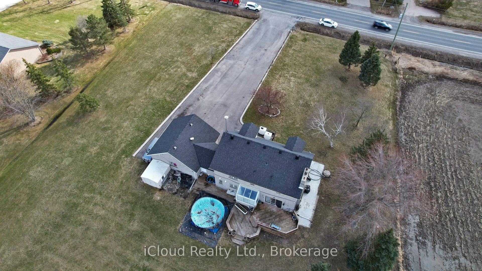 12191 Mississauga Road W