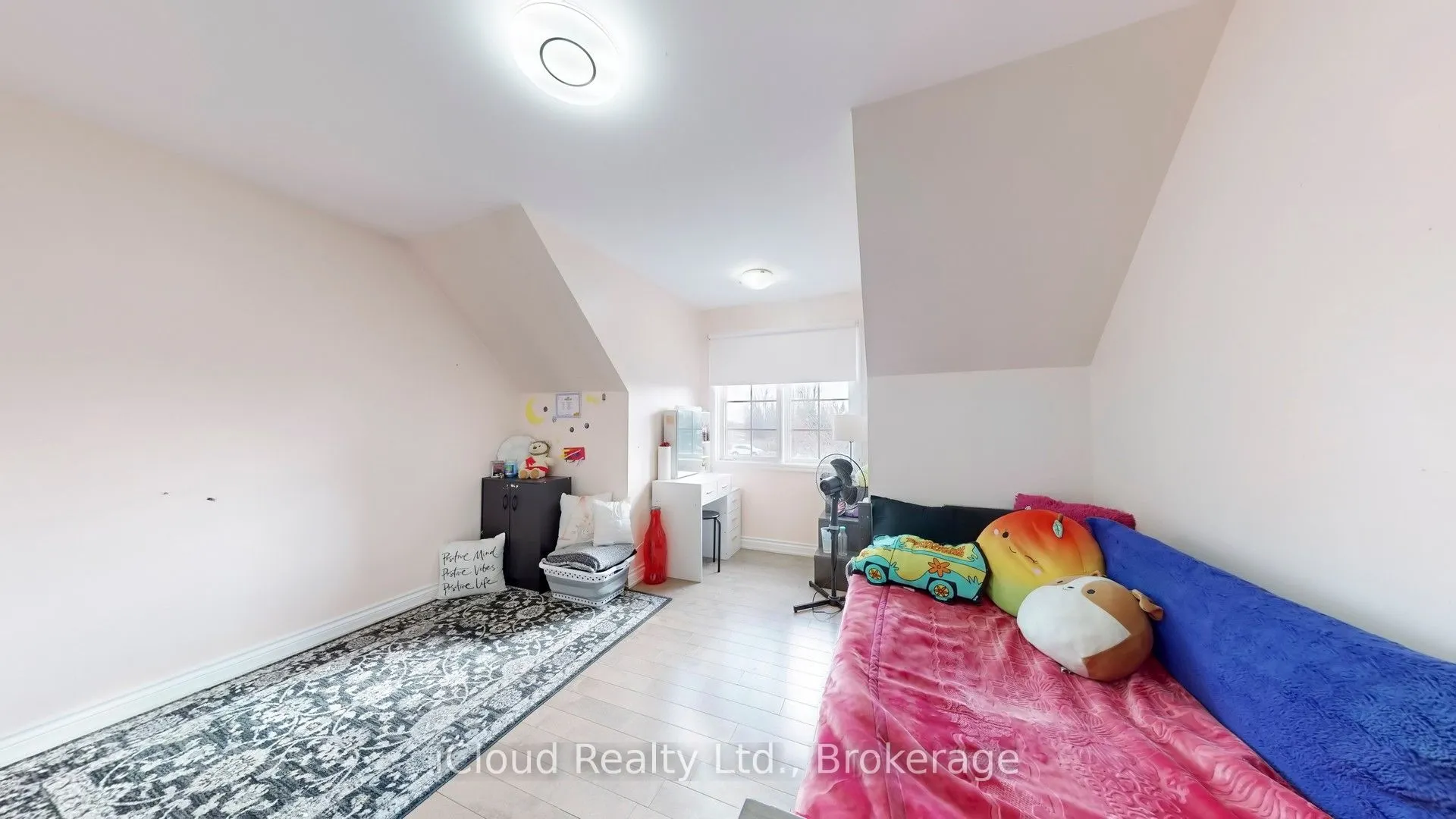 12191 Mississauga Road W