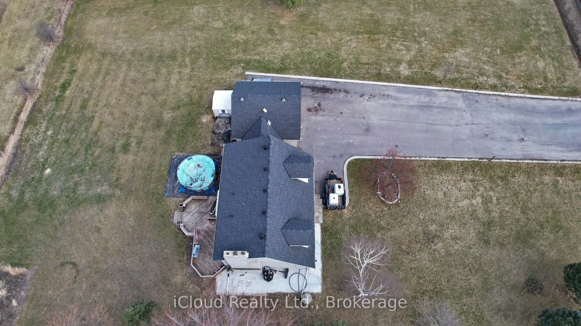 12191 Mississauga Road W