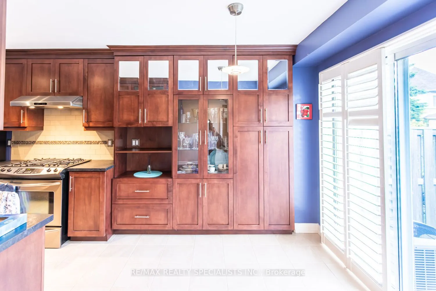 5230 Glen Erin Drive, #102