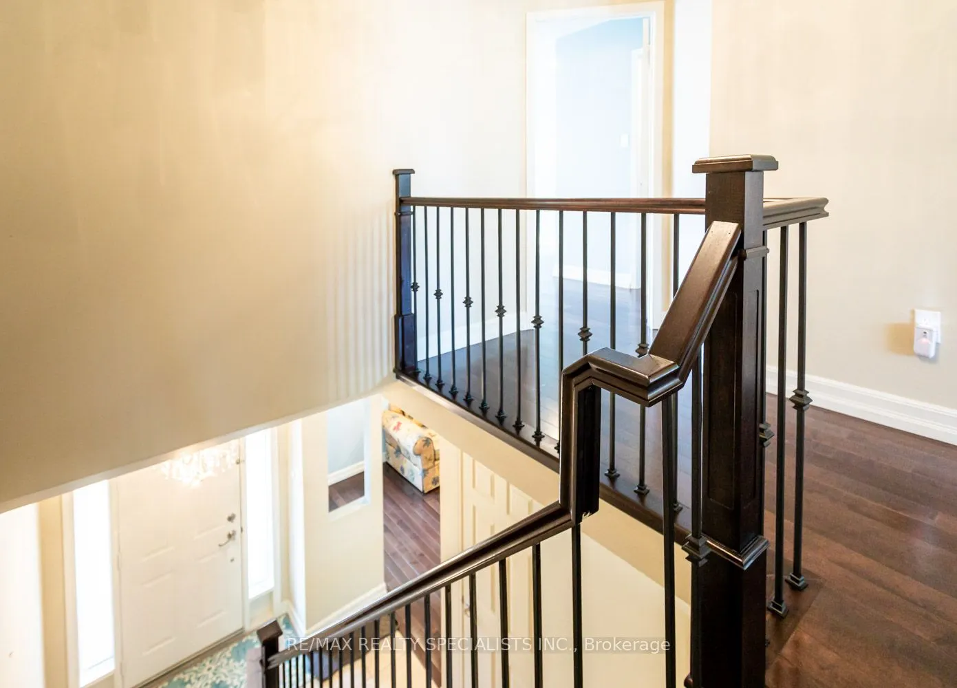 5230 Glen Erin Drive, #102