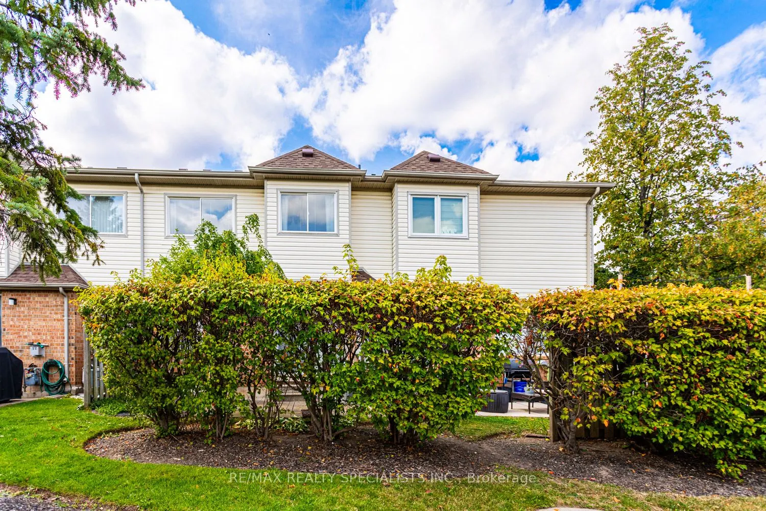 5230 Glen Erin Drive, #102