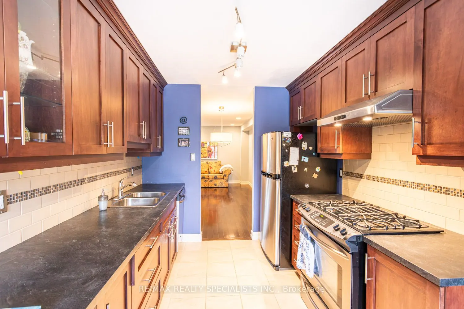5230 Glen Erin Drive, #102