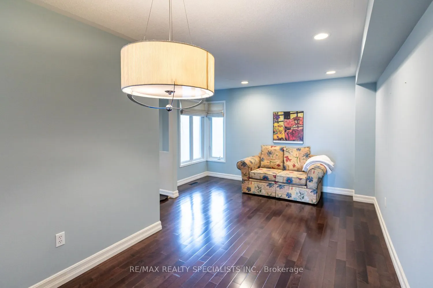 5230 Glen Erin Drive, #102