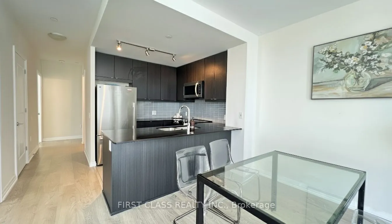 50 Thomas Riley Road, #802