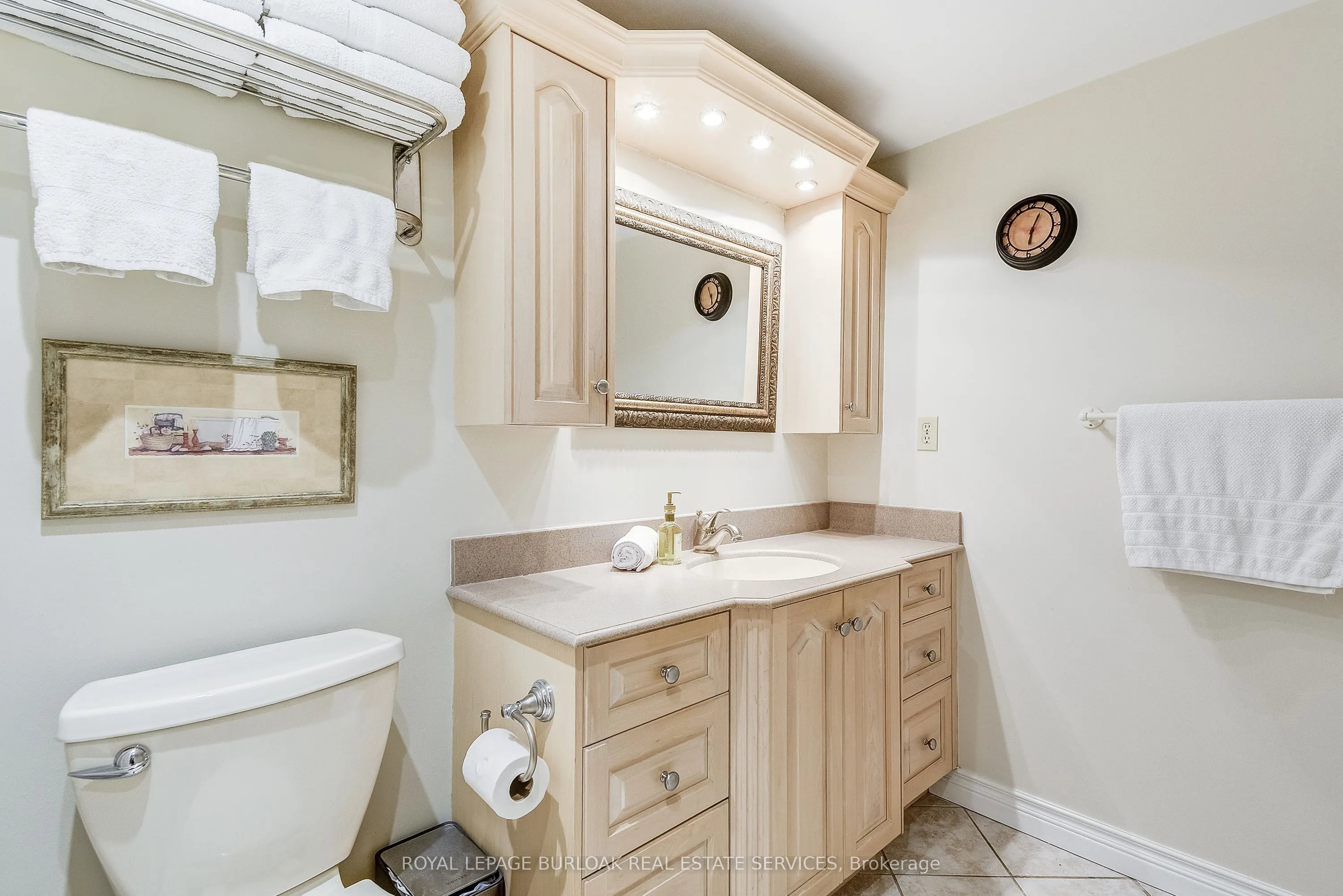 1201 North Shore Boulevard E, #809