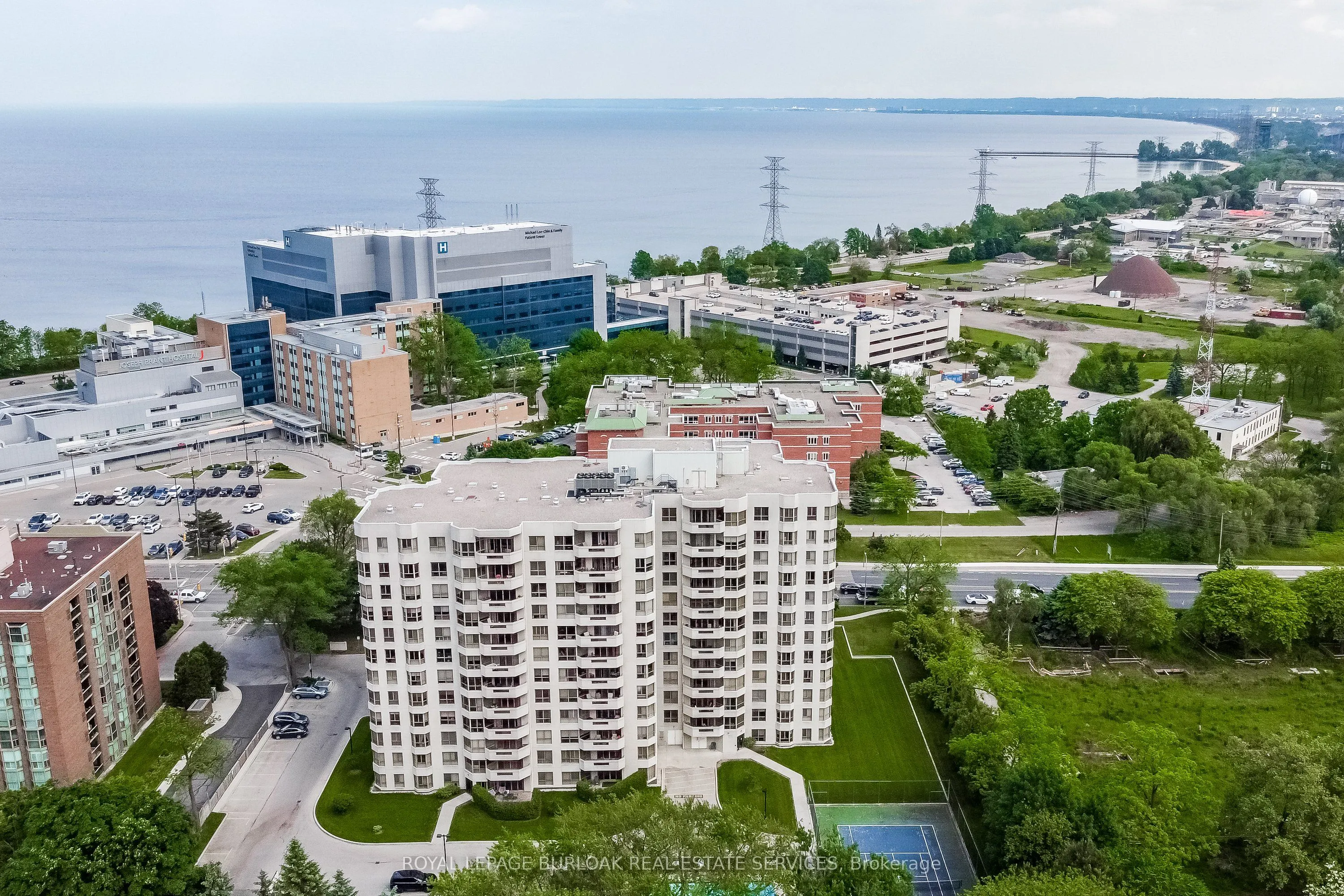 1201 North Shore Boulevard E, #809