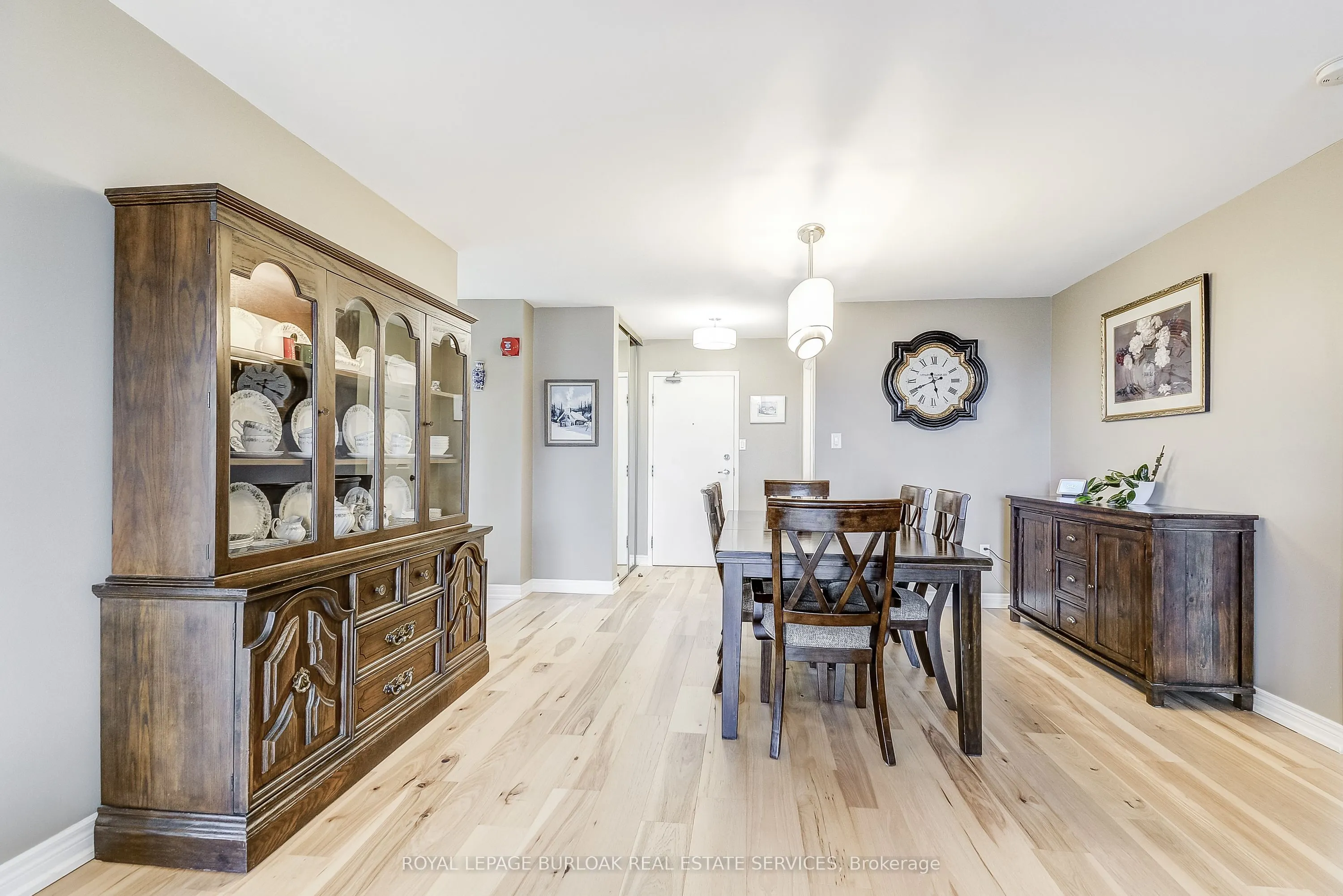 1201 North Shore Boulevard E, #809