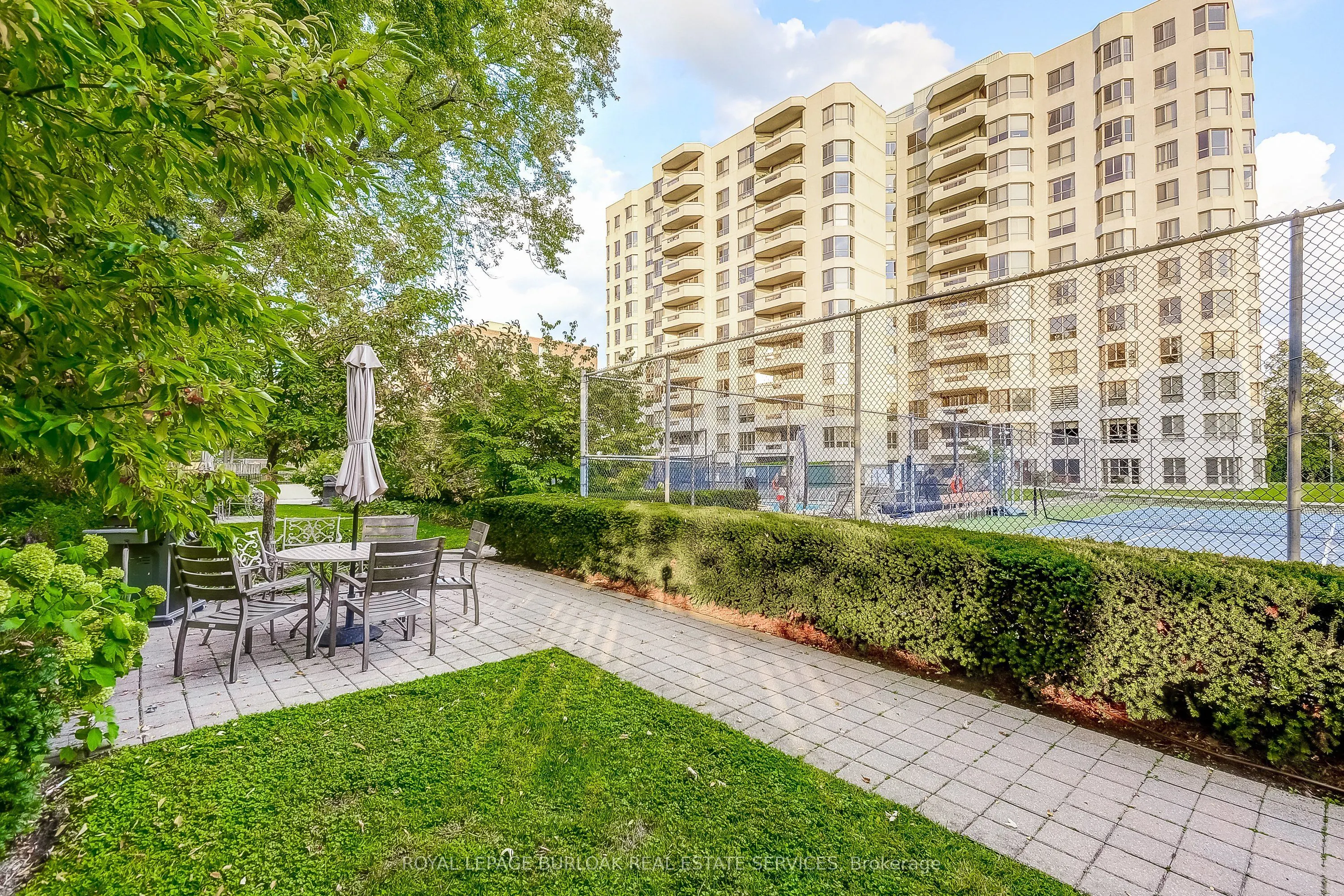 1201 North Shore Boulevard E, #809