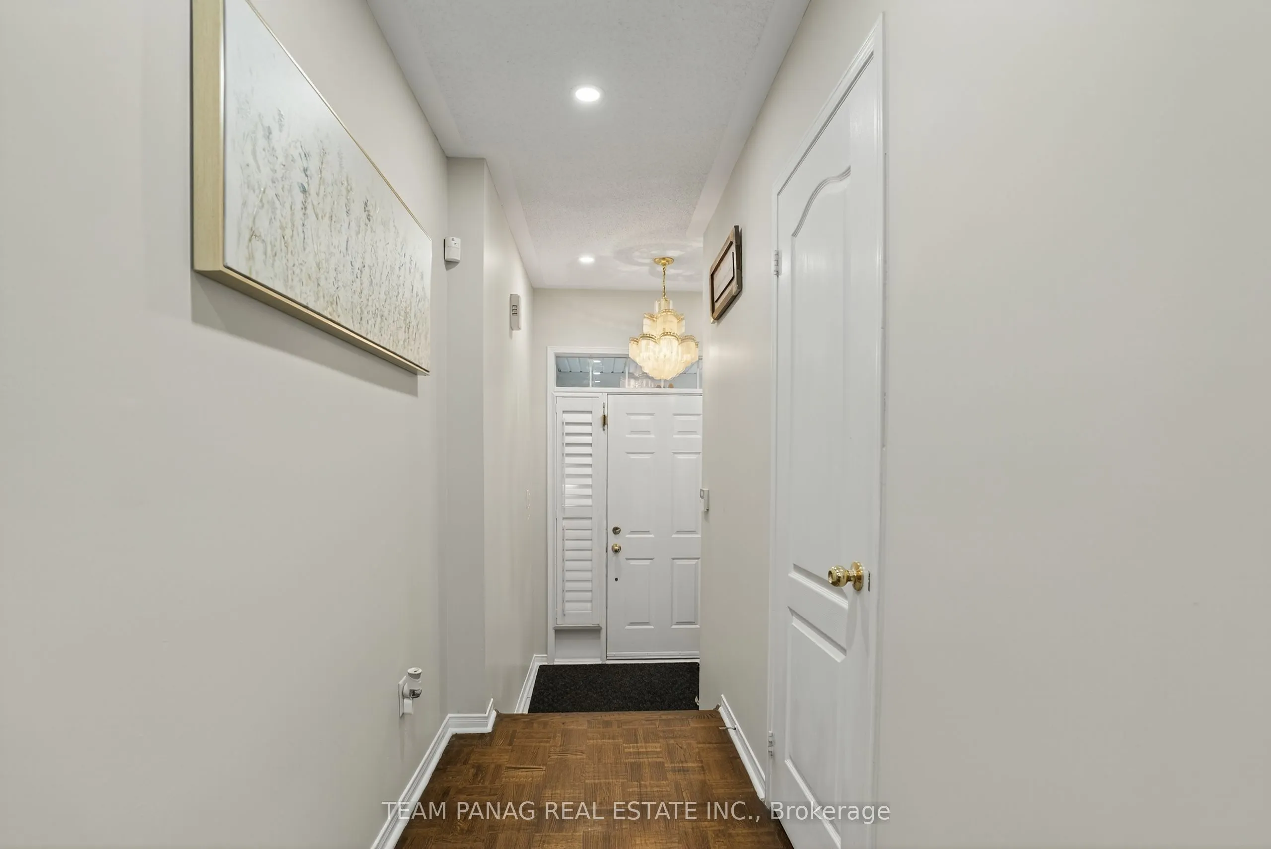 72 Feather Reed Way