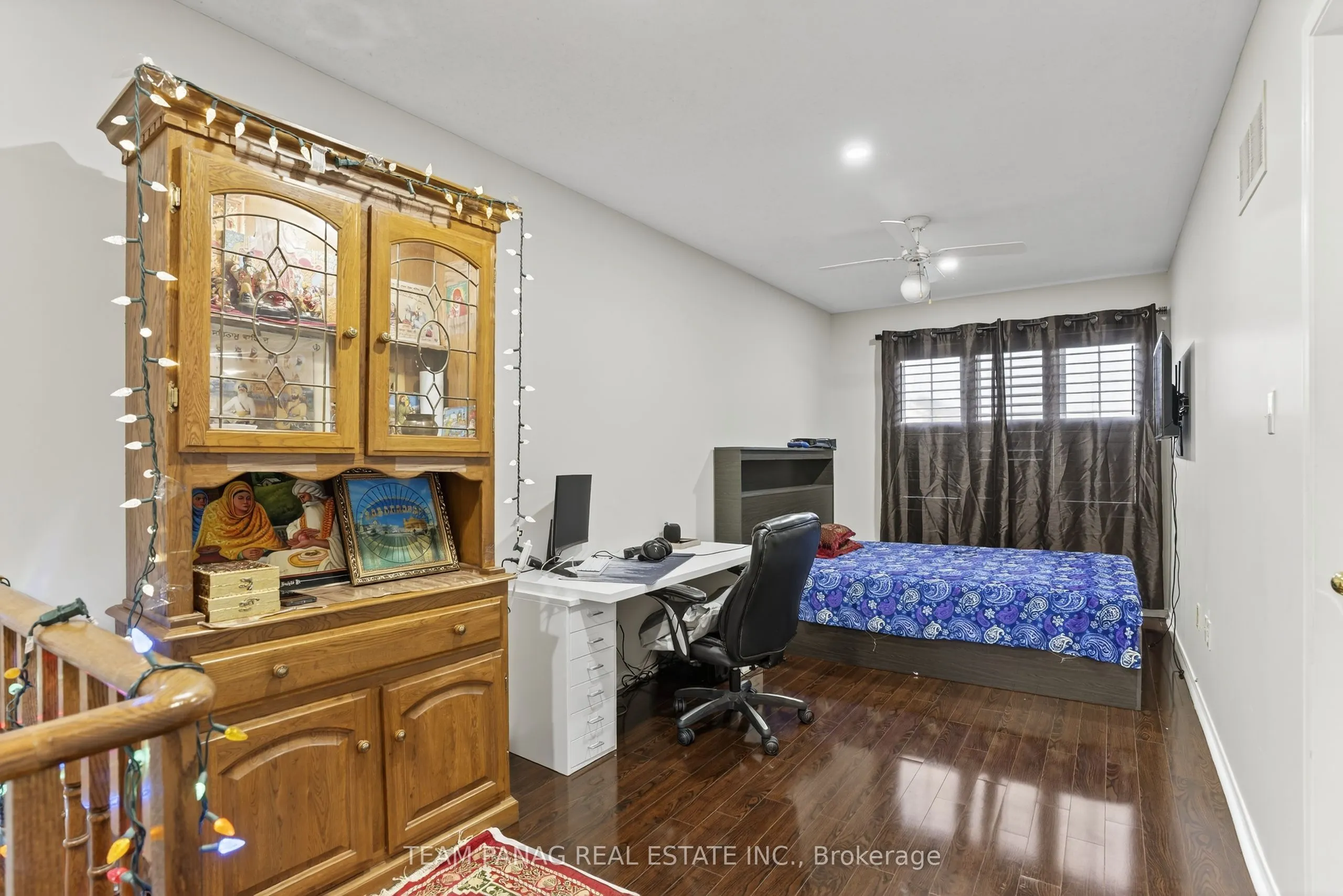 72 Feather Reed Way