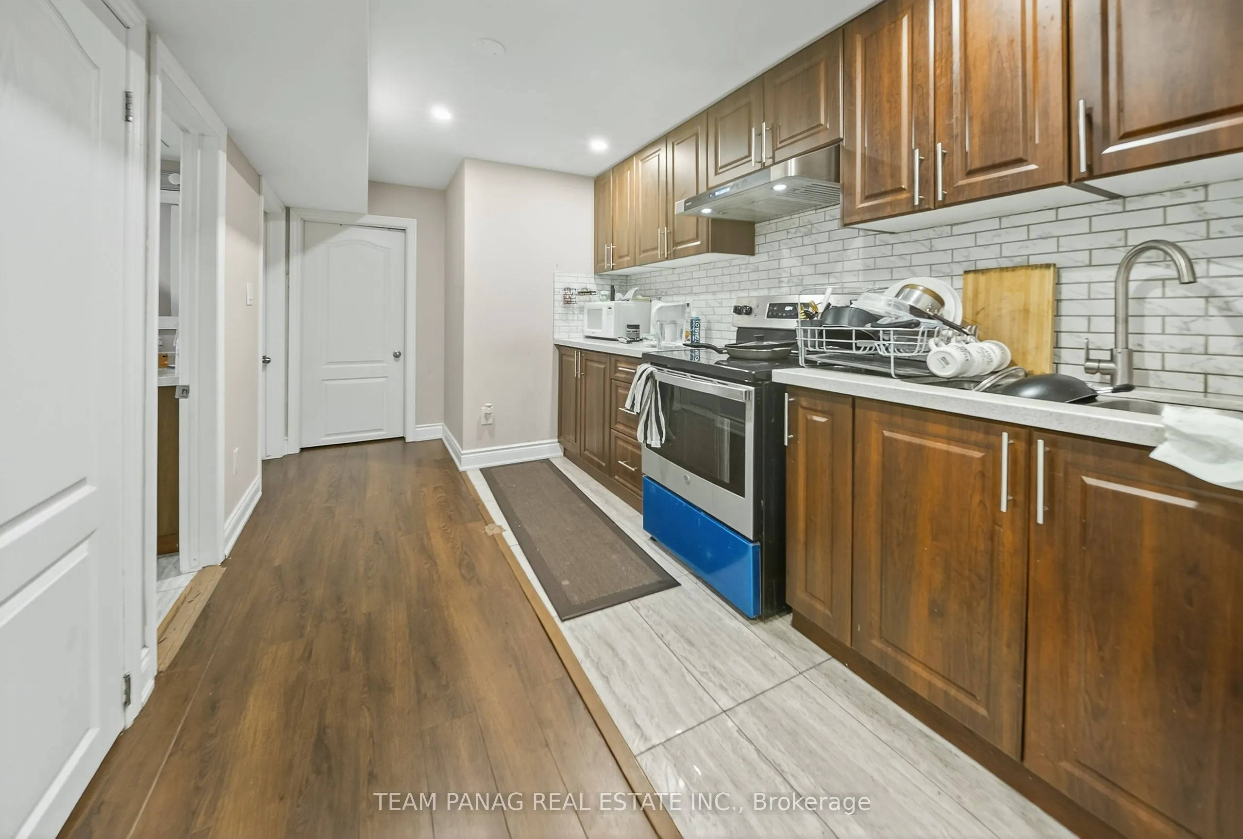 72 Feather Reed Way
