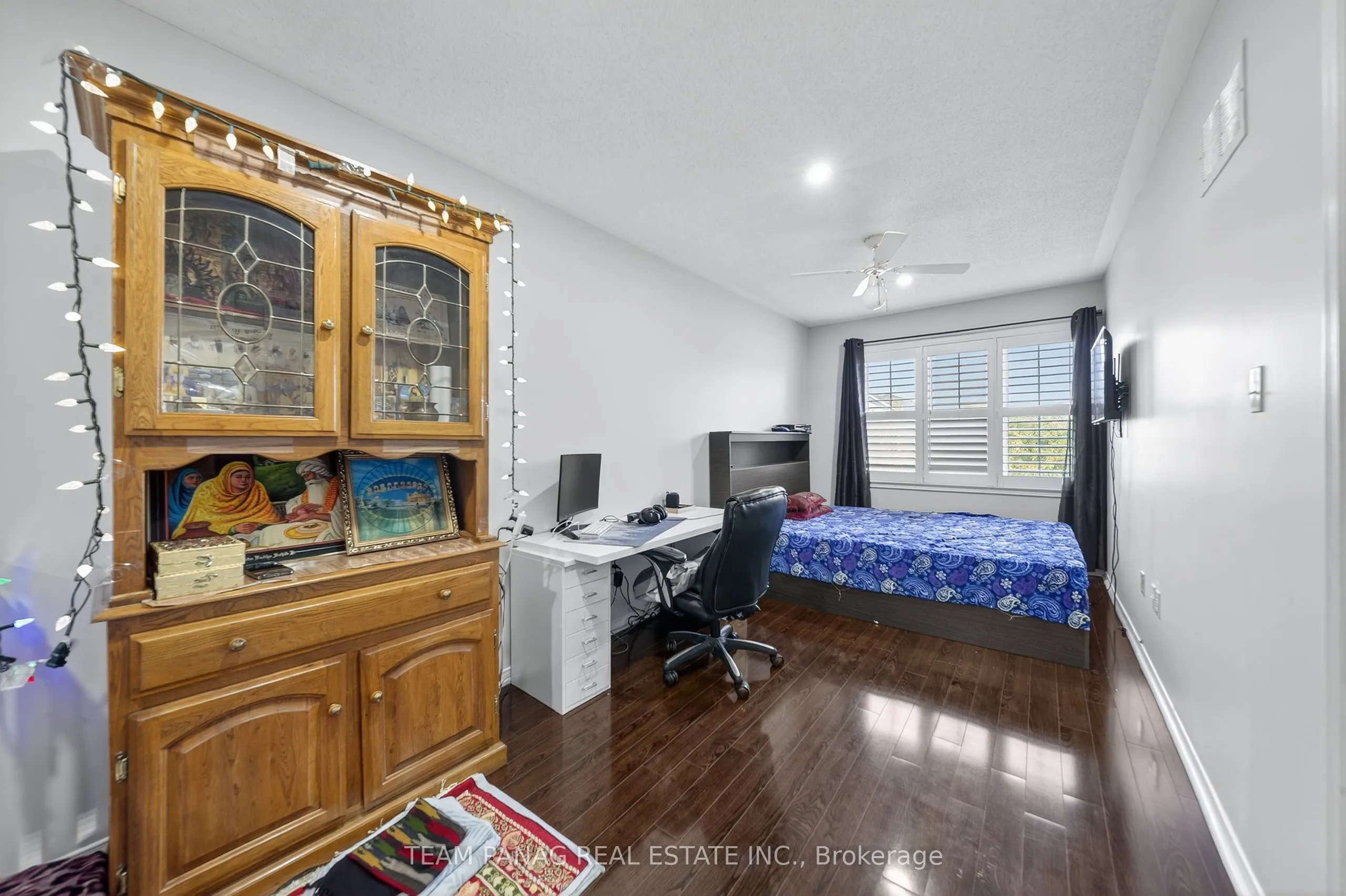 72 Feather Reed Way