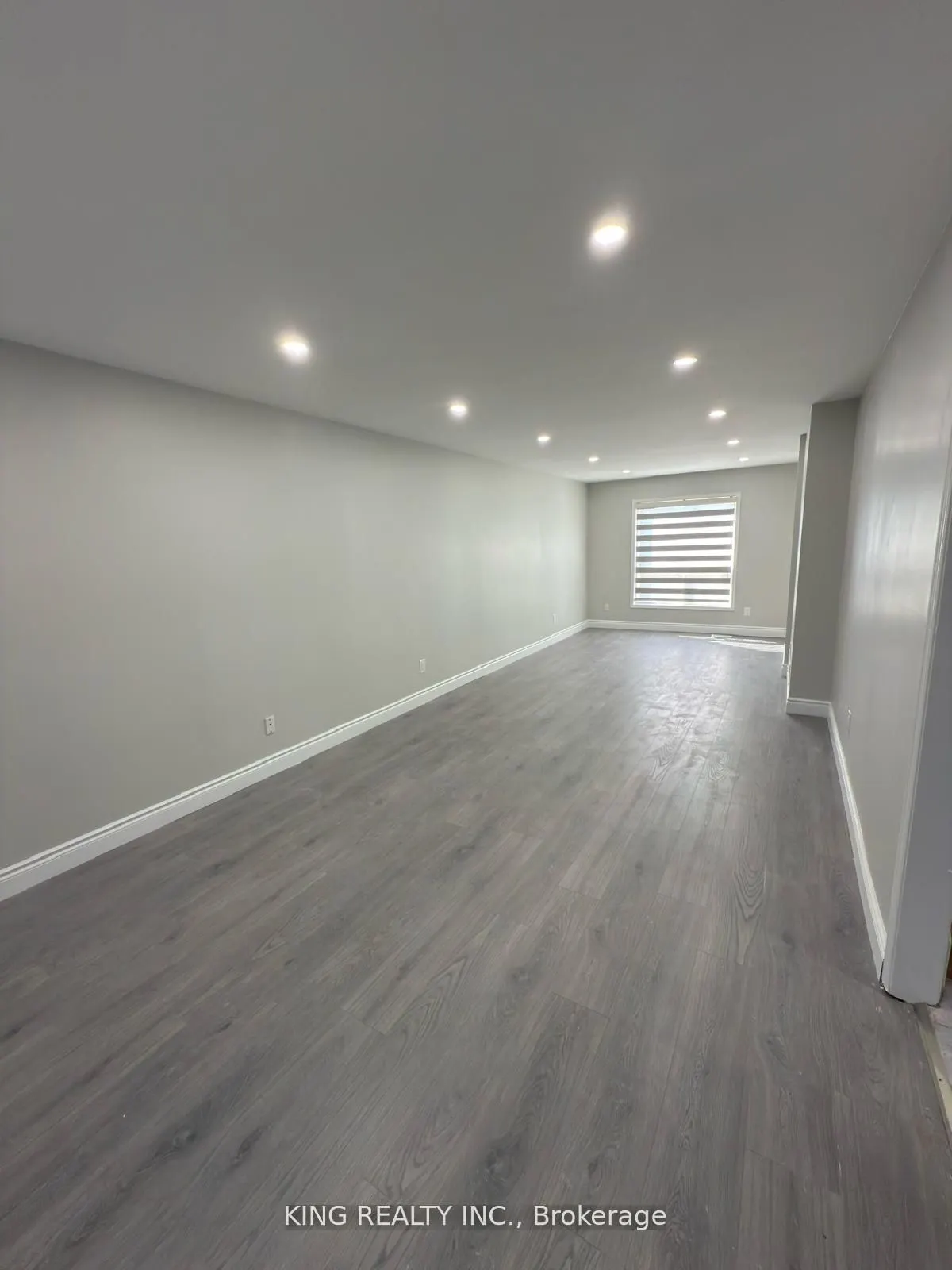 7 Clydesdale Circle