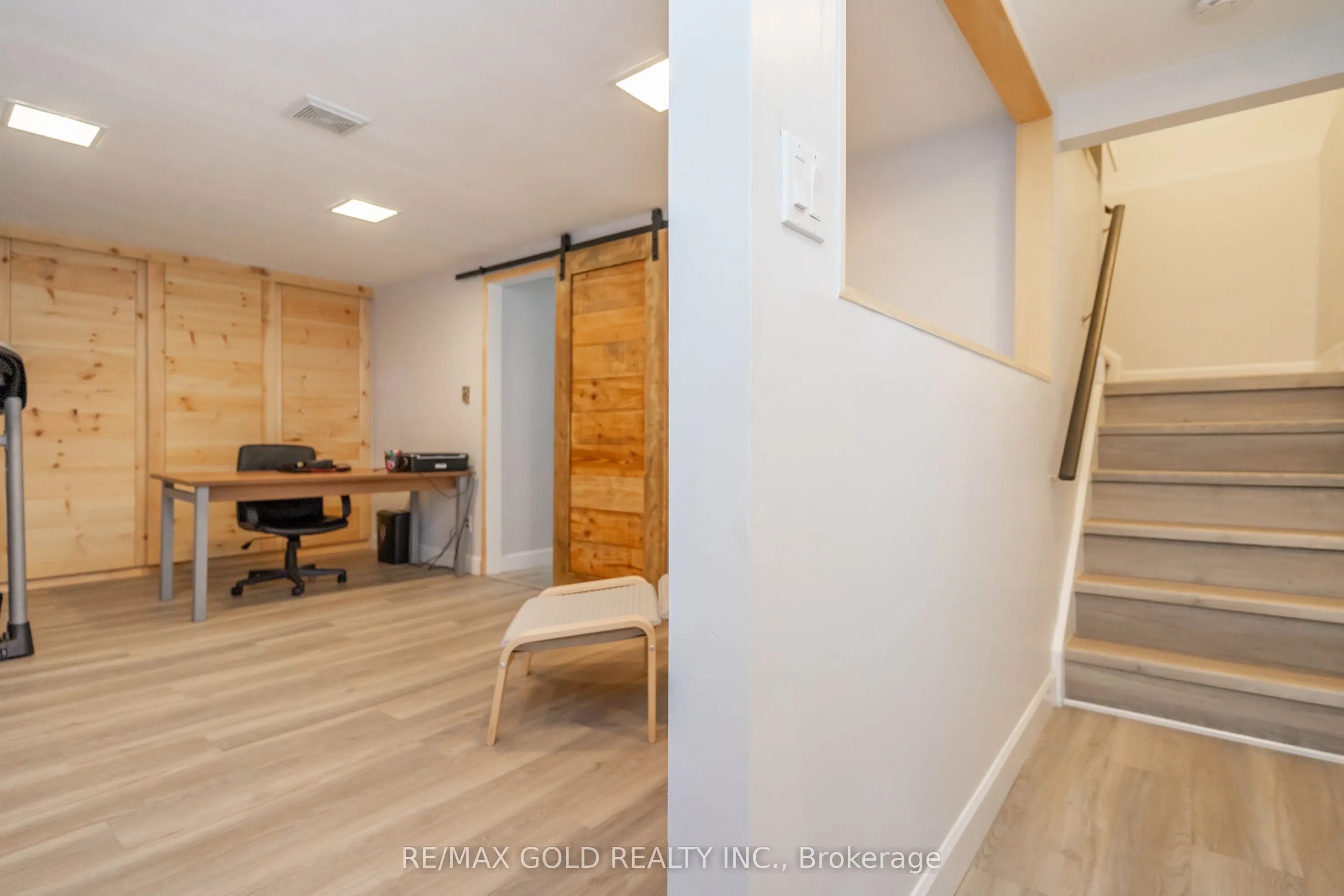 18 Juliette Square