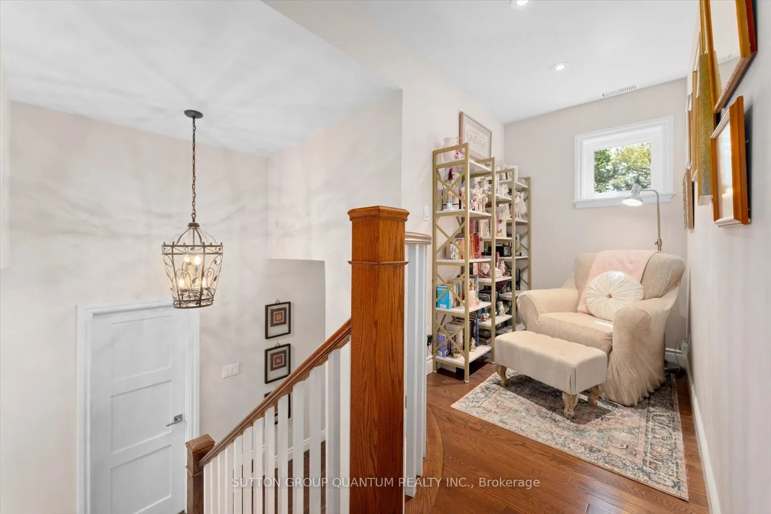 347 Pinetree Way