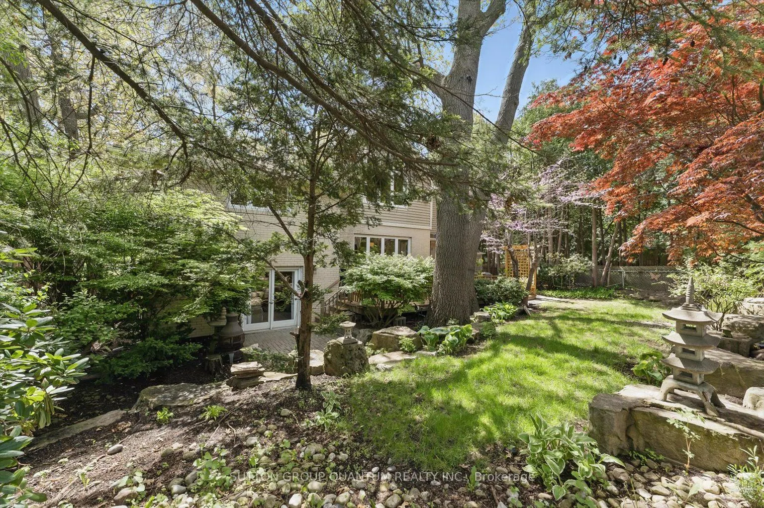 347 Pinetree Way