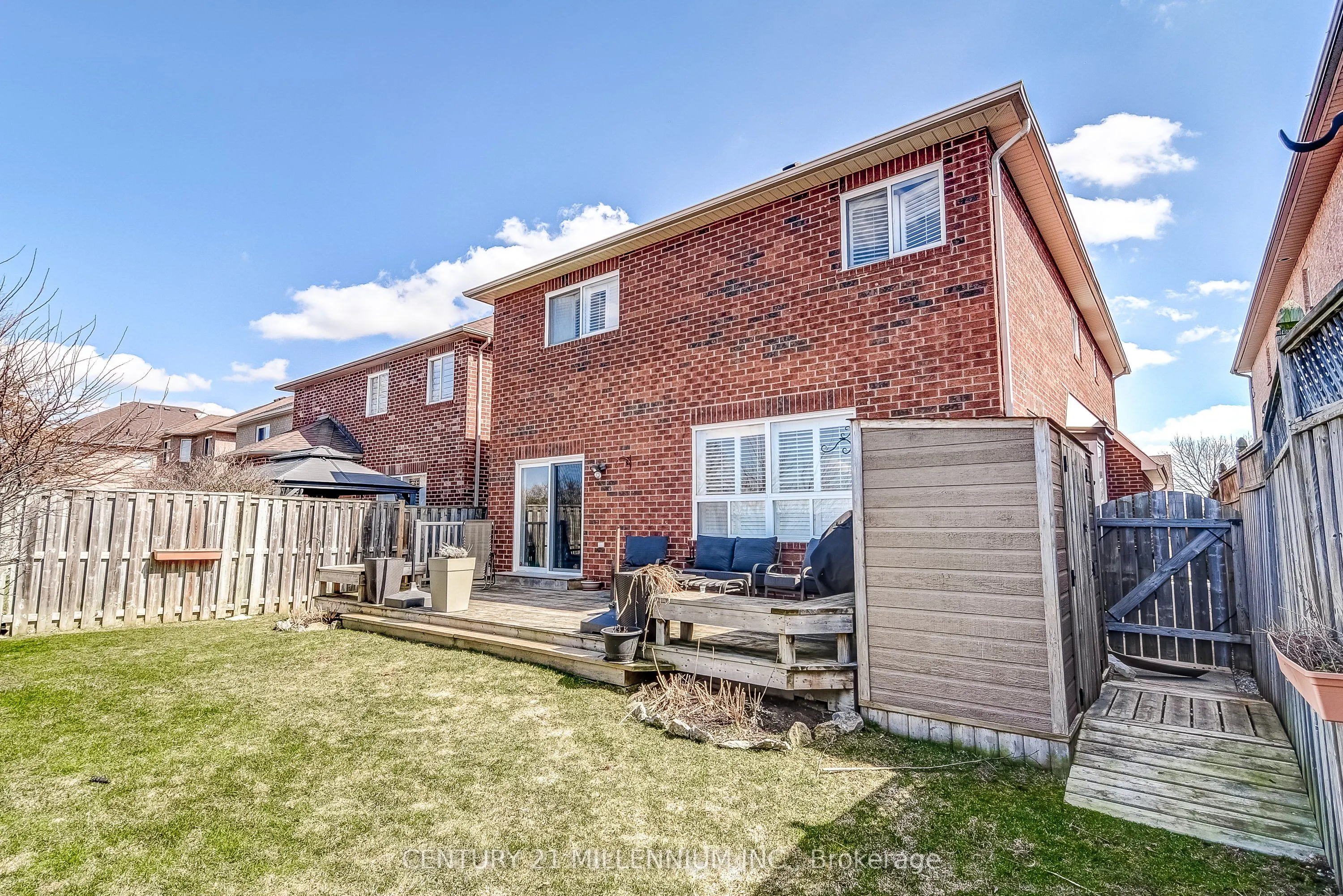 6 Collingwood Avenue