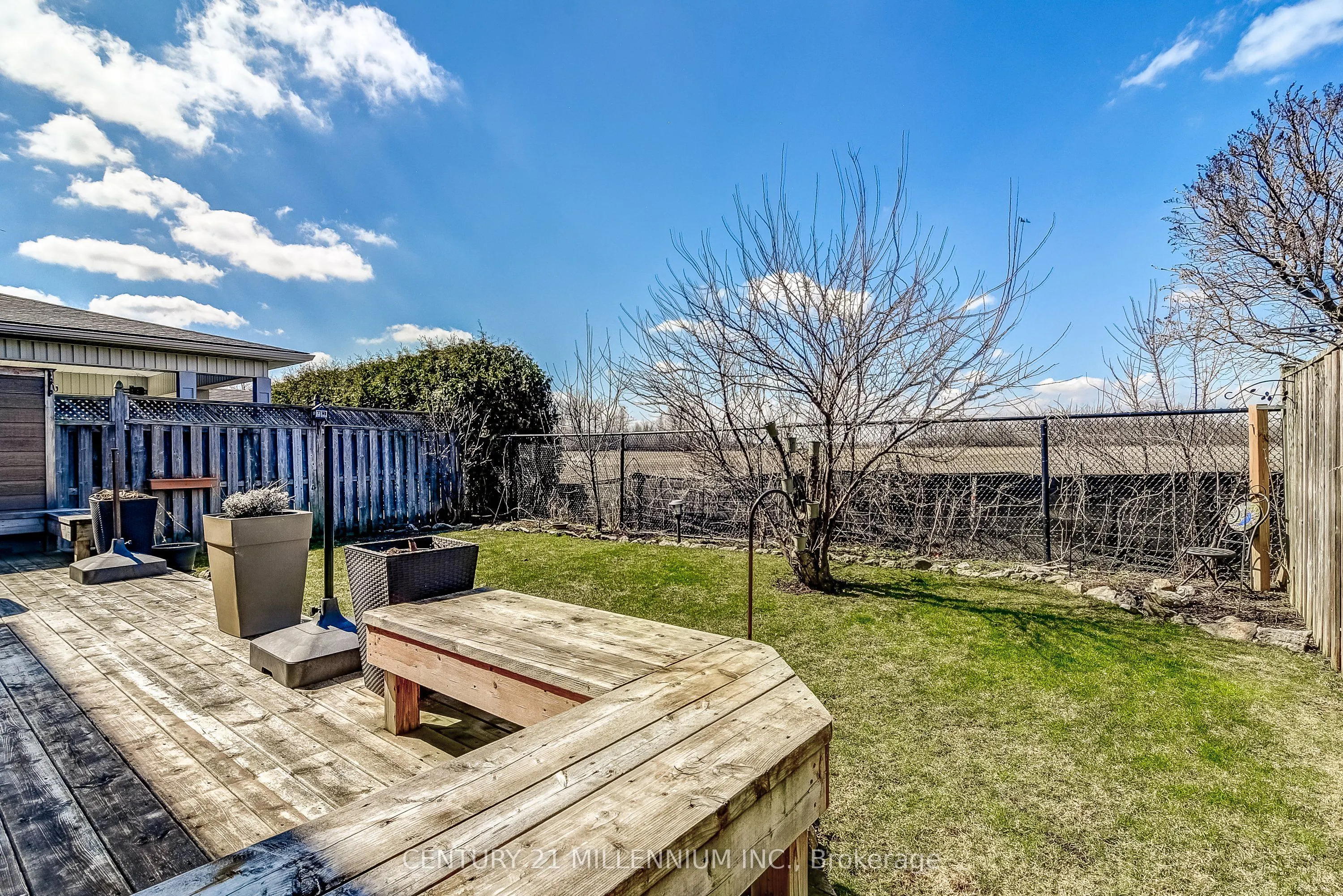 6 Collingwood Avenue