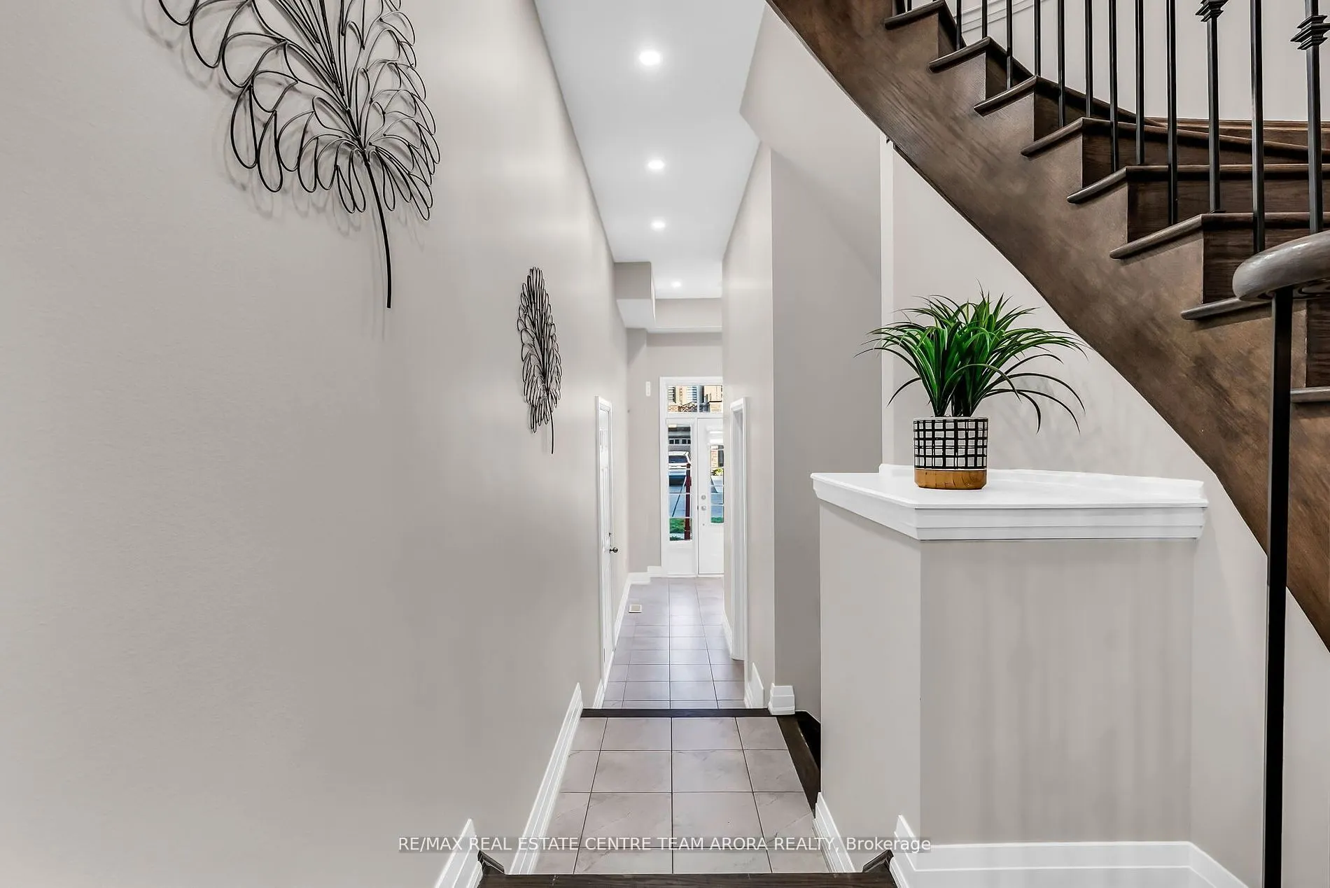 24 Dalbeattie Drive