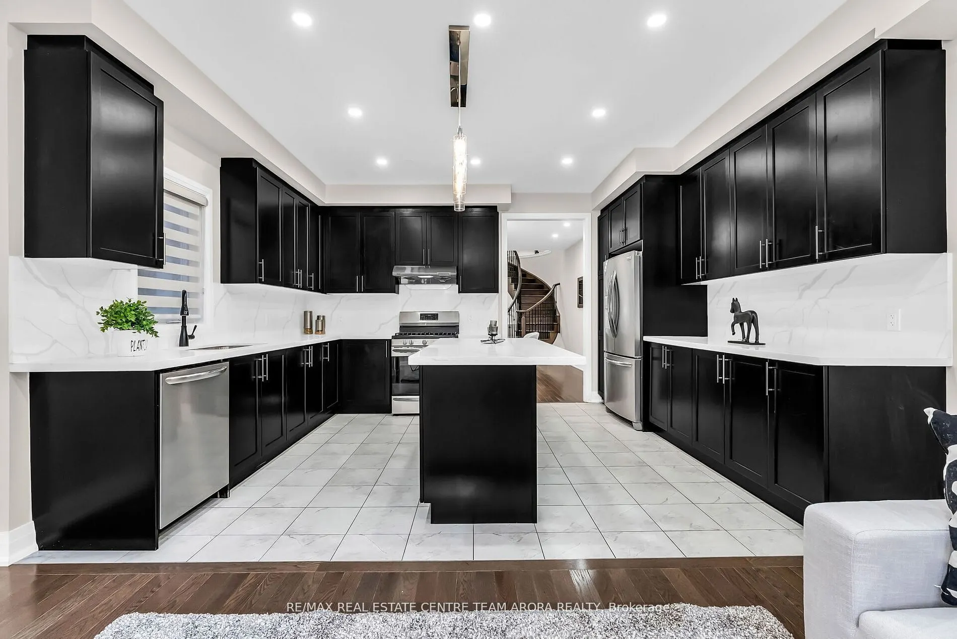 24 Dalbeattie Drive