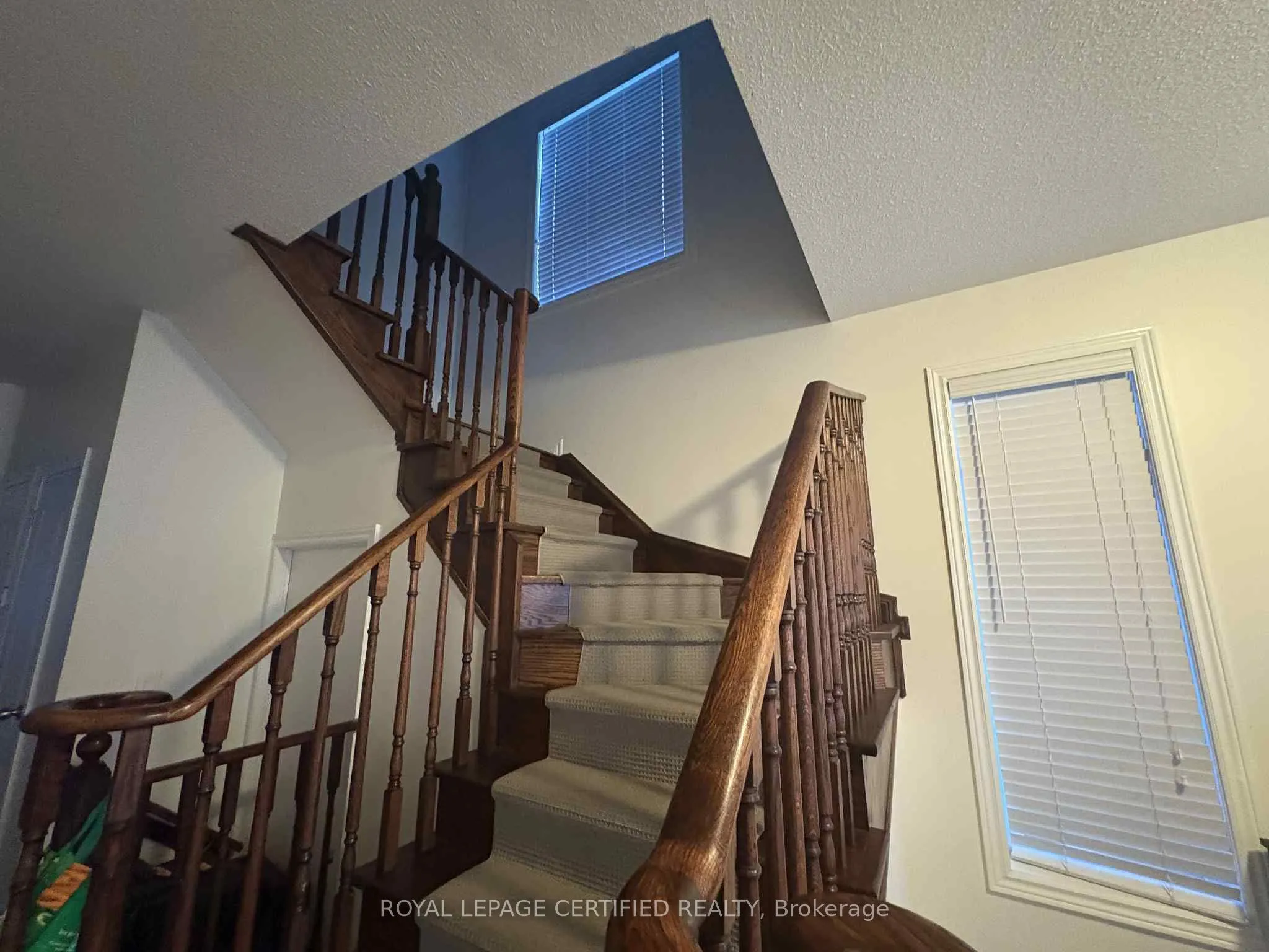 346 Hincks (Upper) Drive