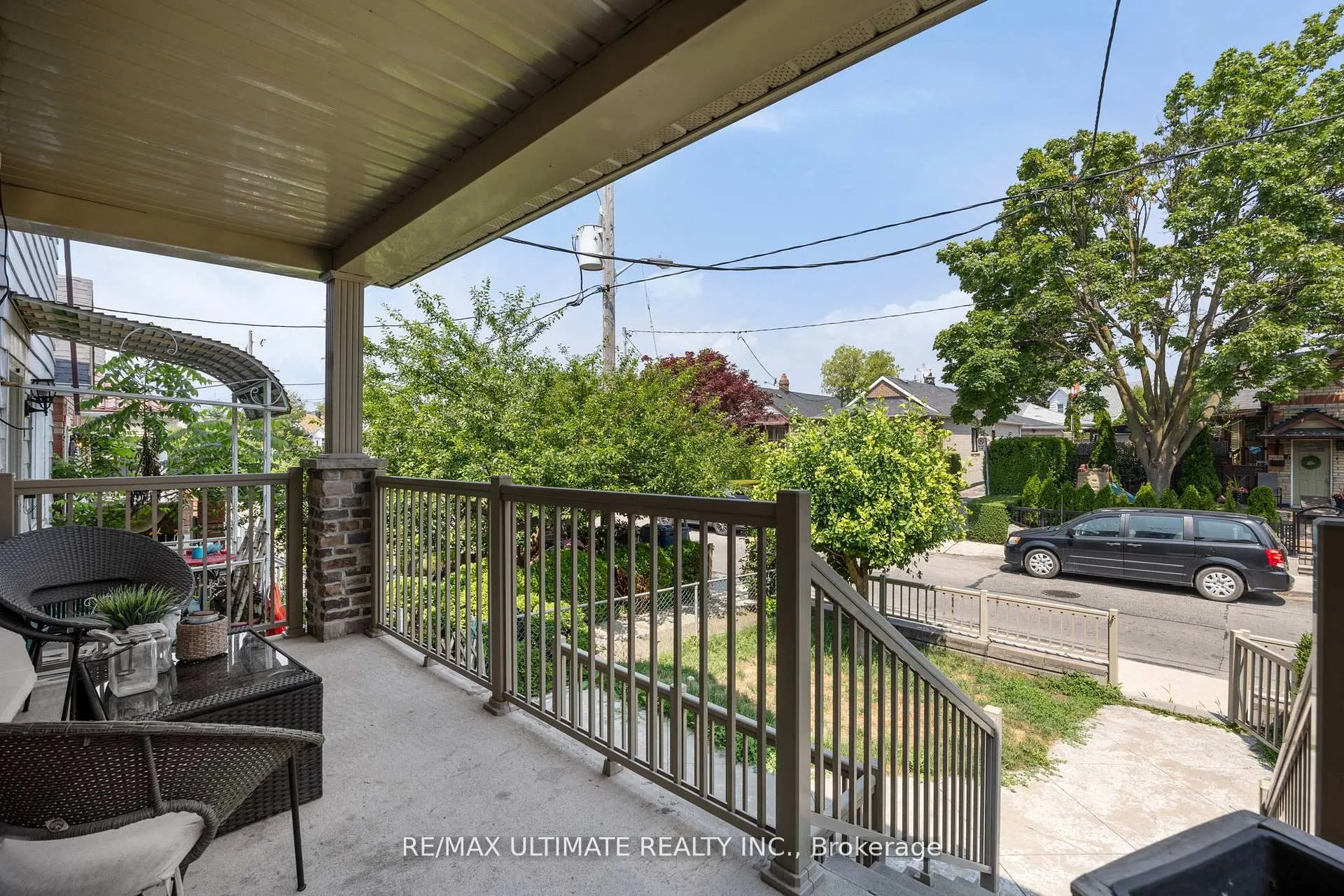 23 Seneca Avenue